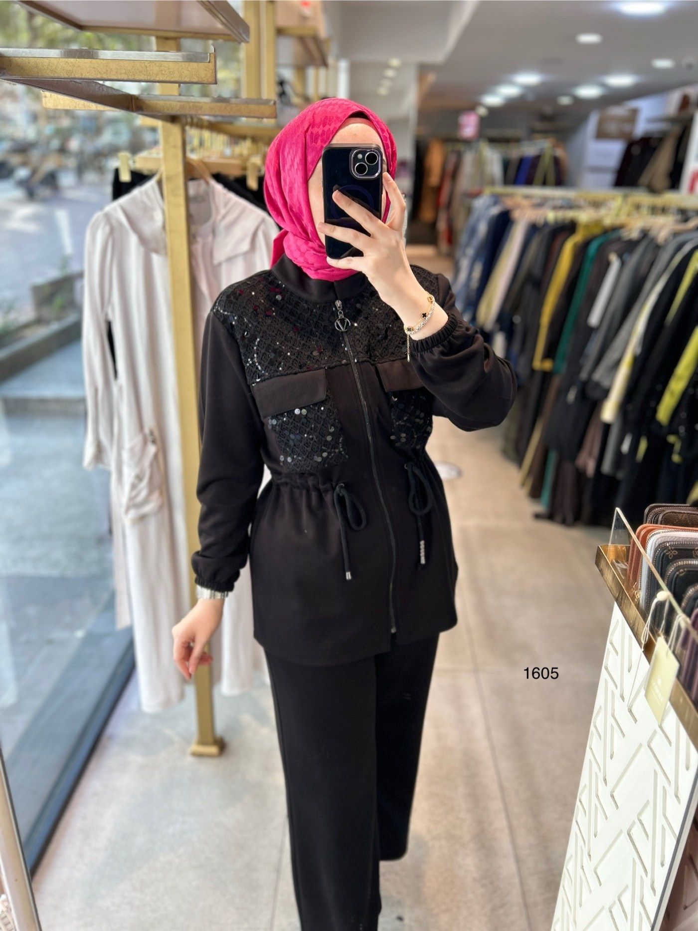 1605 Pul Payet Detaylı Takım