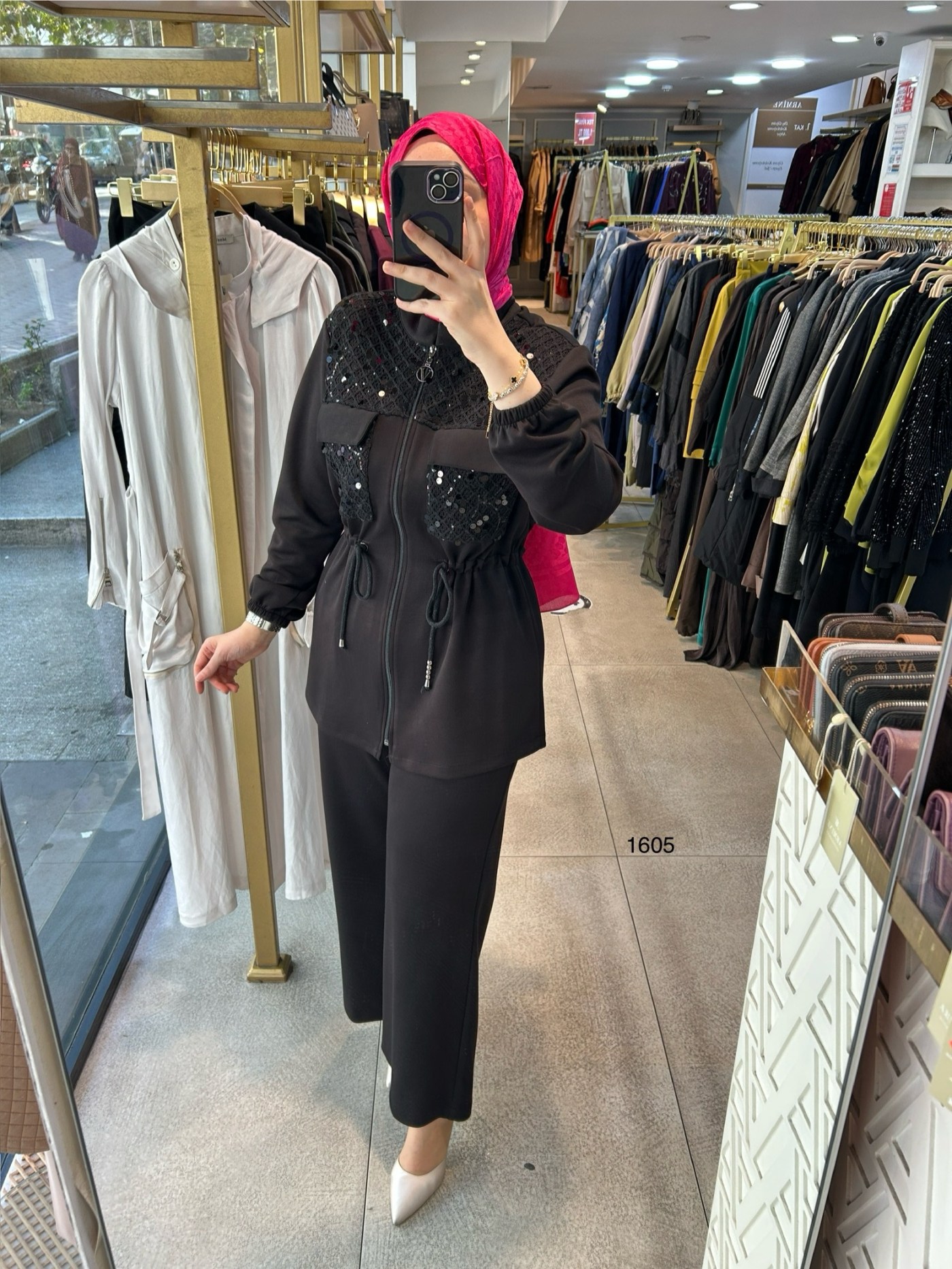 1605 Pul Payet Detaylı Takım