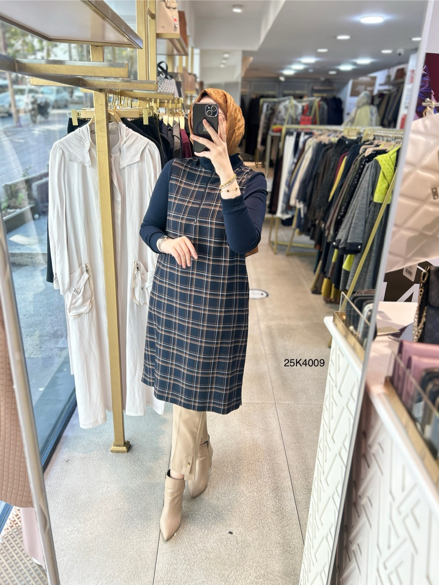 25K4009 Belli Ekose Tunik