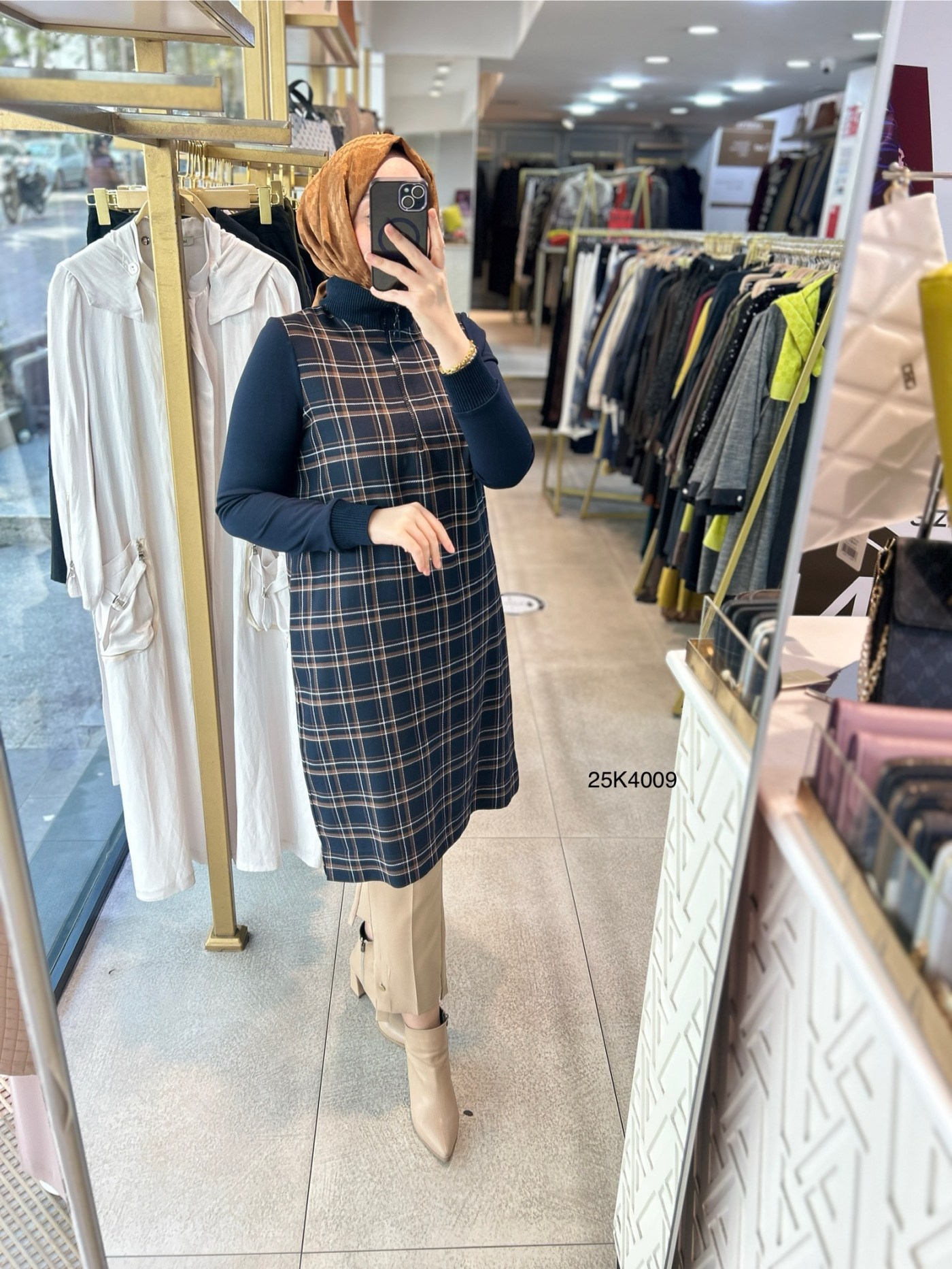 25K4009 Belli Ekose Tunik