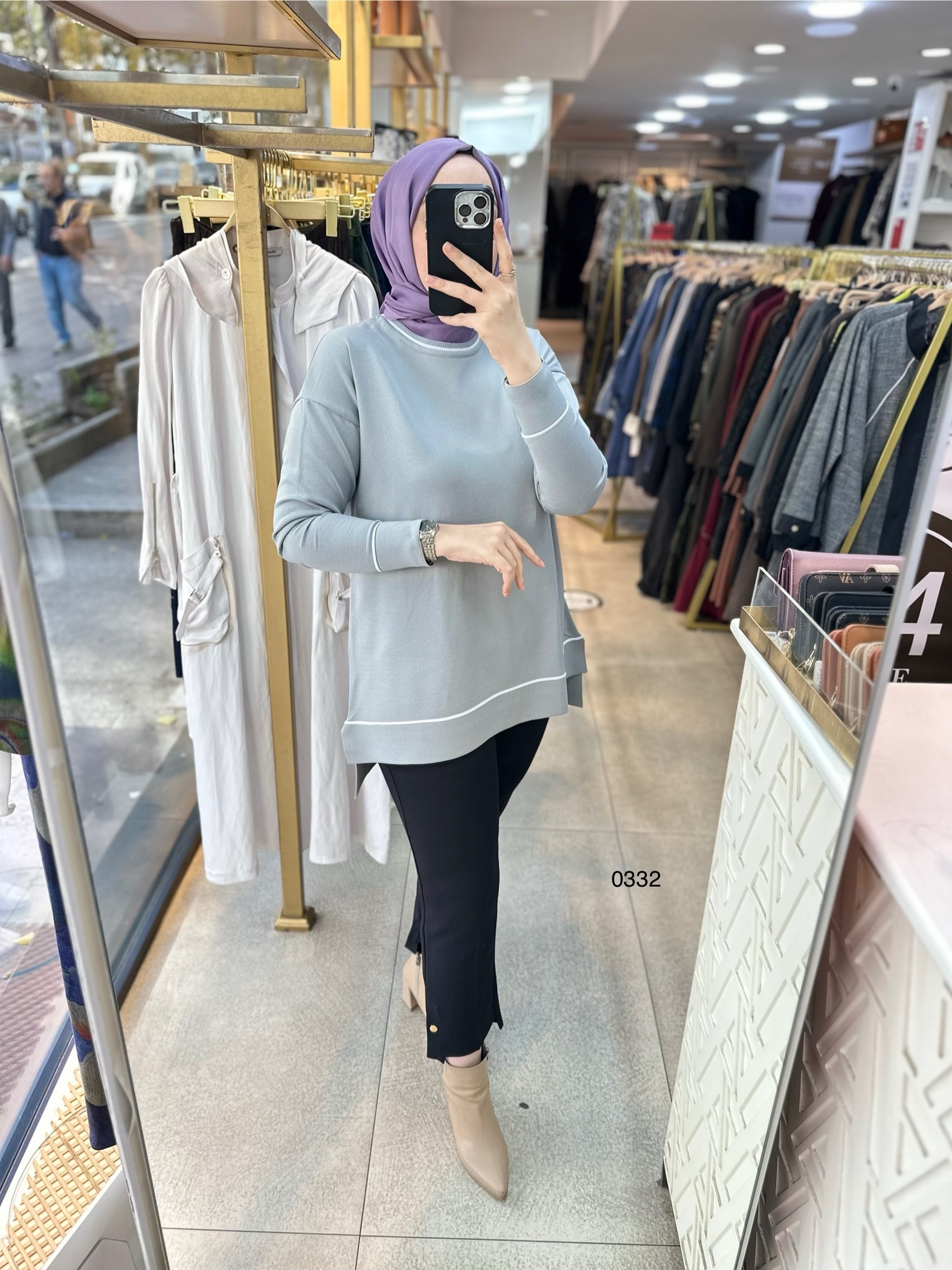 0332 Çizgi Detaylı Merserize Tunik - Görsel 2