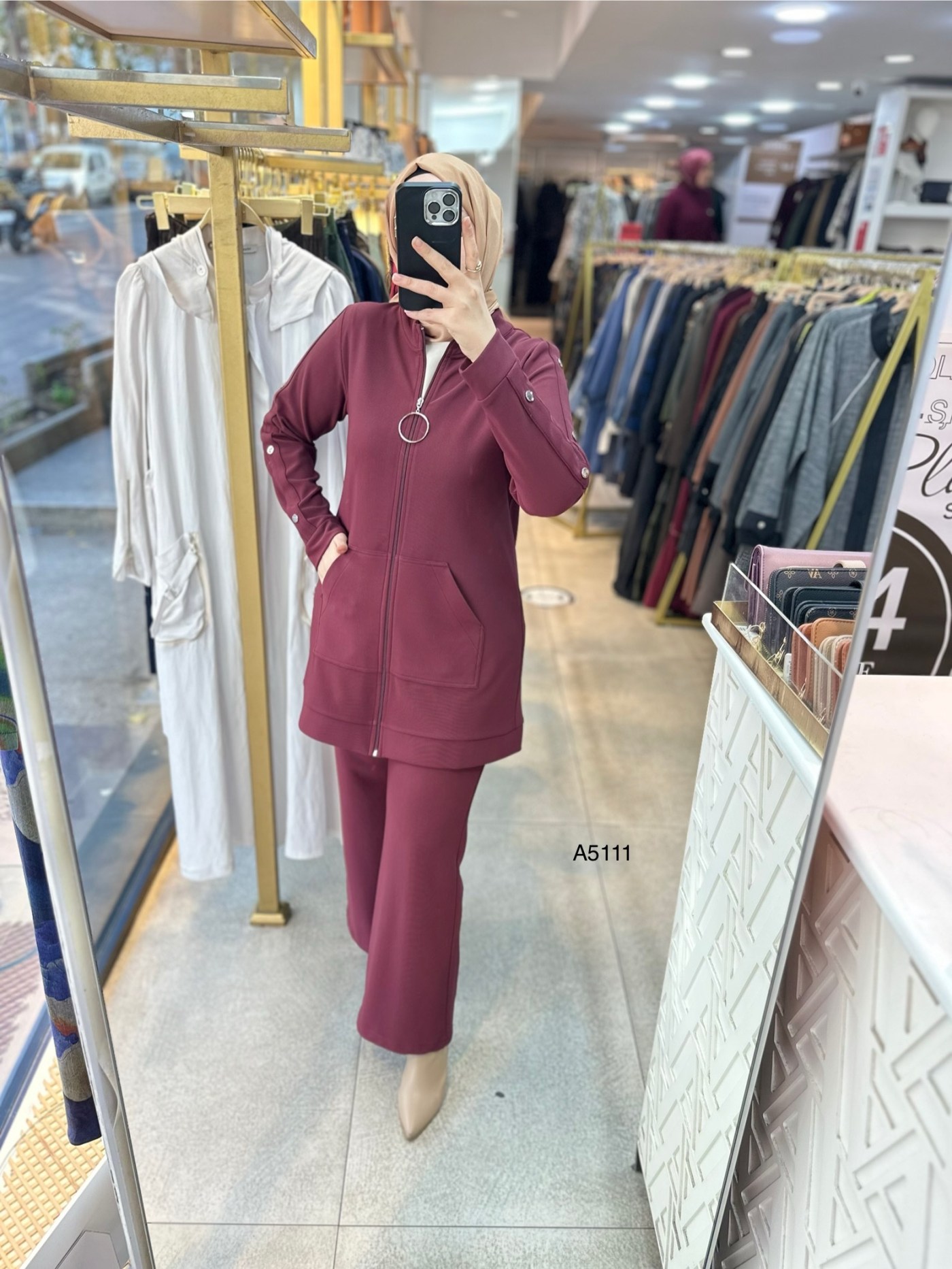 A5111 Kolu Zımba Detaylı Fermuarlı Takım