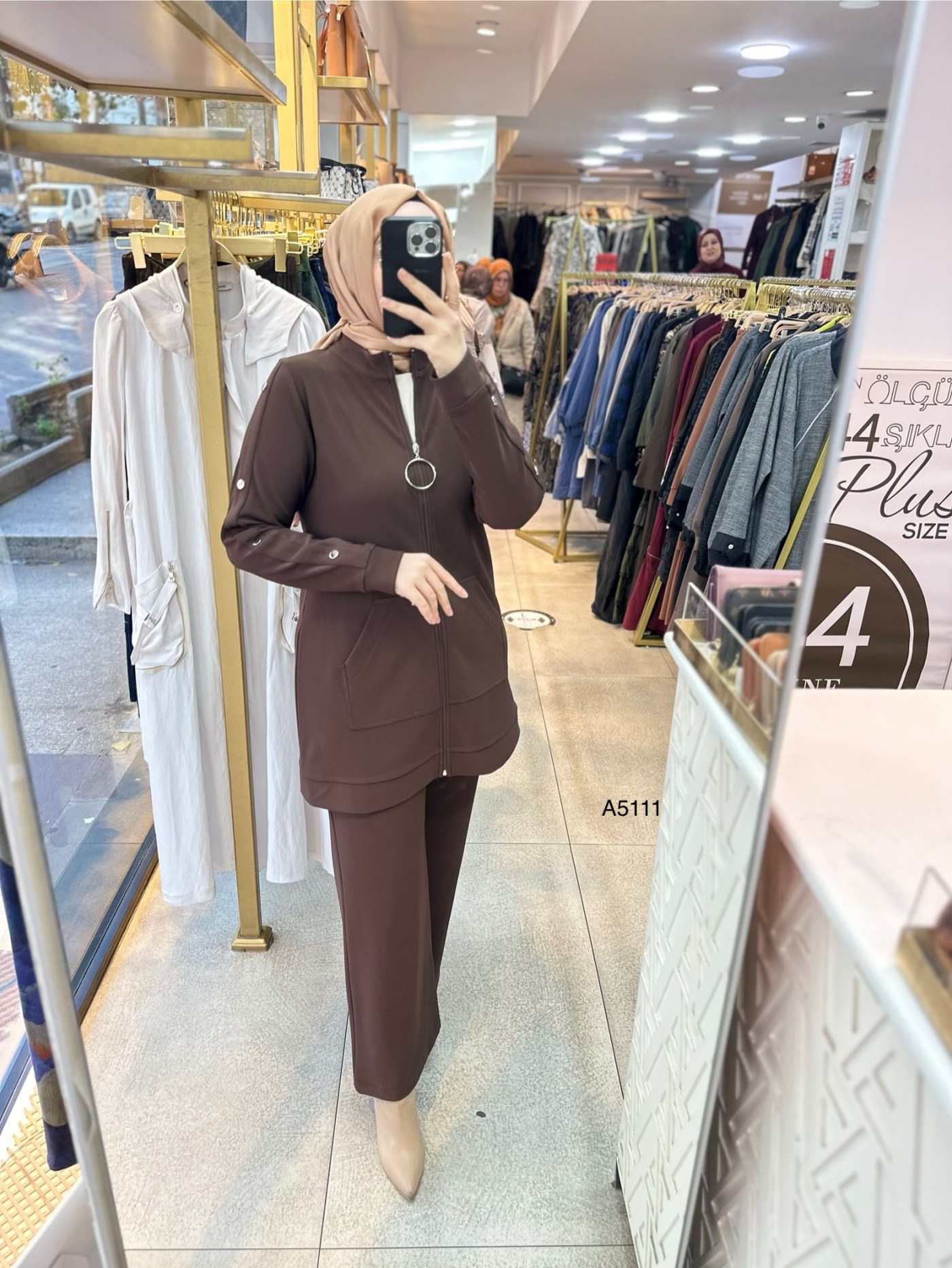 A5111 Kolu Zımba Detaylı Fermuarlı Takım