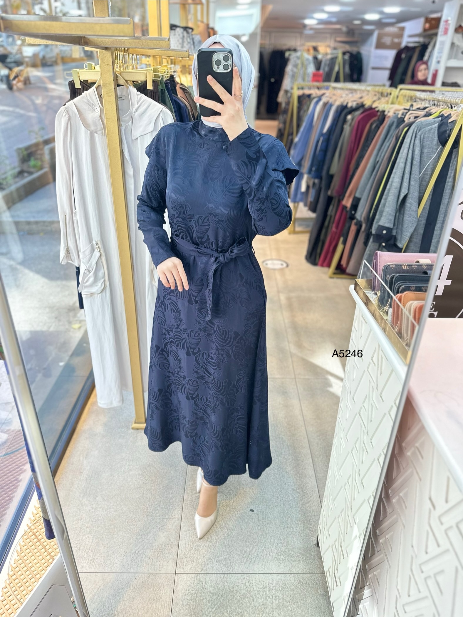 A5246 Desenli Saten Krep Kumaş Elbise - Görsel 10