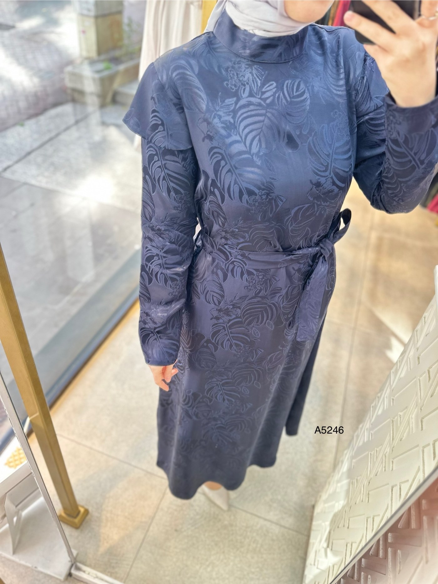 A5246 Desenli Saten Krep Kumaş Elbise