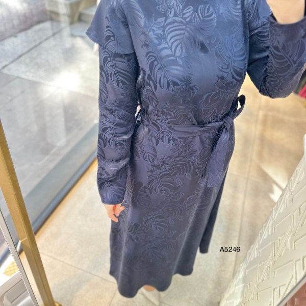 A5246 Desenli Saten Krep Kumaş Elbise - Görsel 2