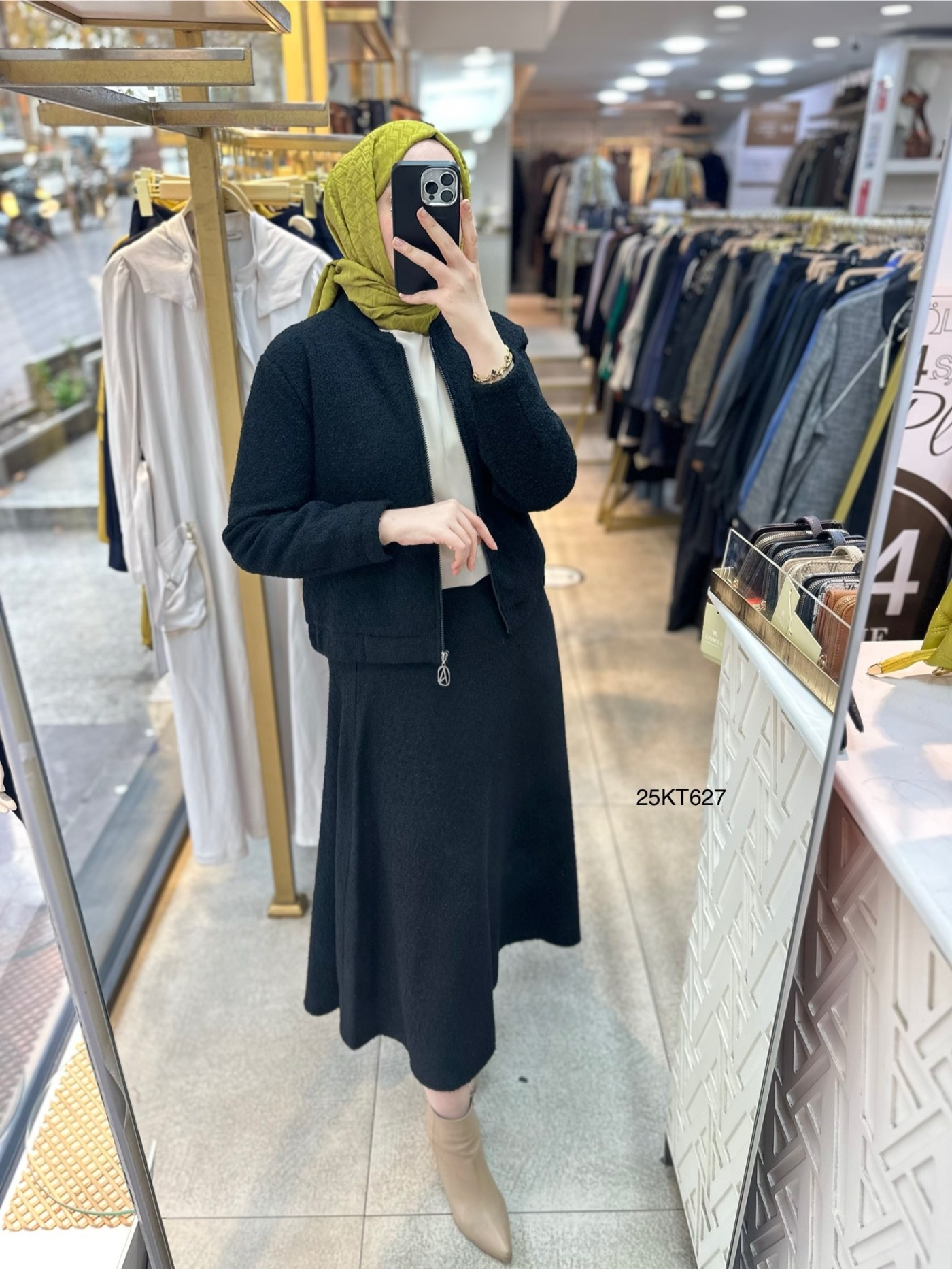 Armine Trend 25KT627 Tüvit Etekli Takım