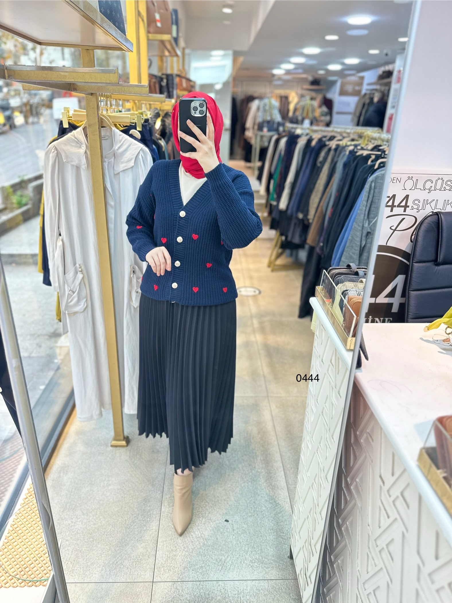 0444 Kalpli Triko Hırka - Görsel 3