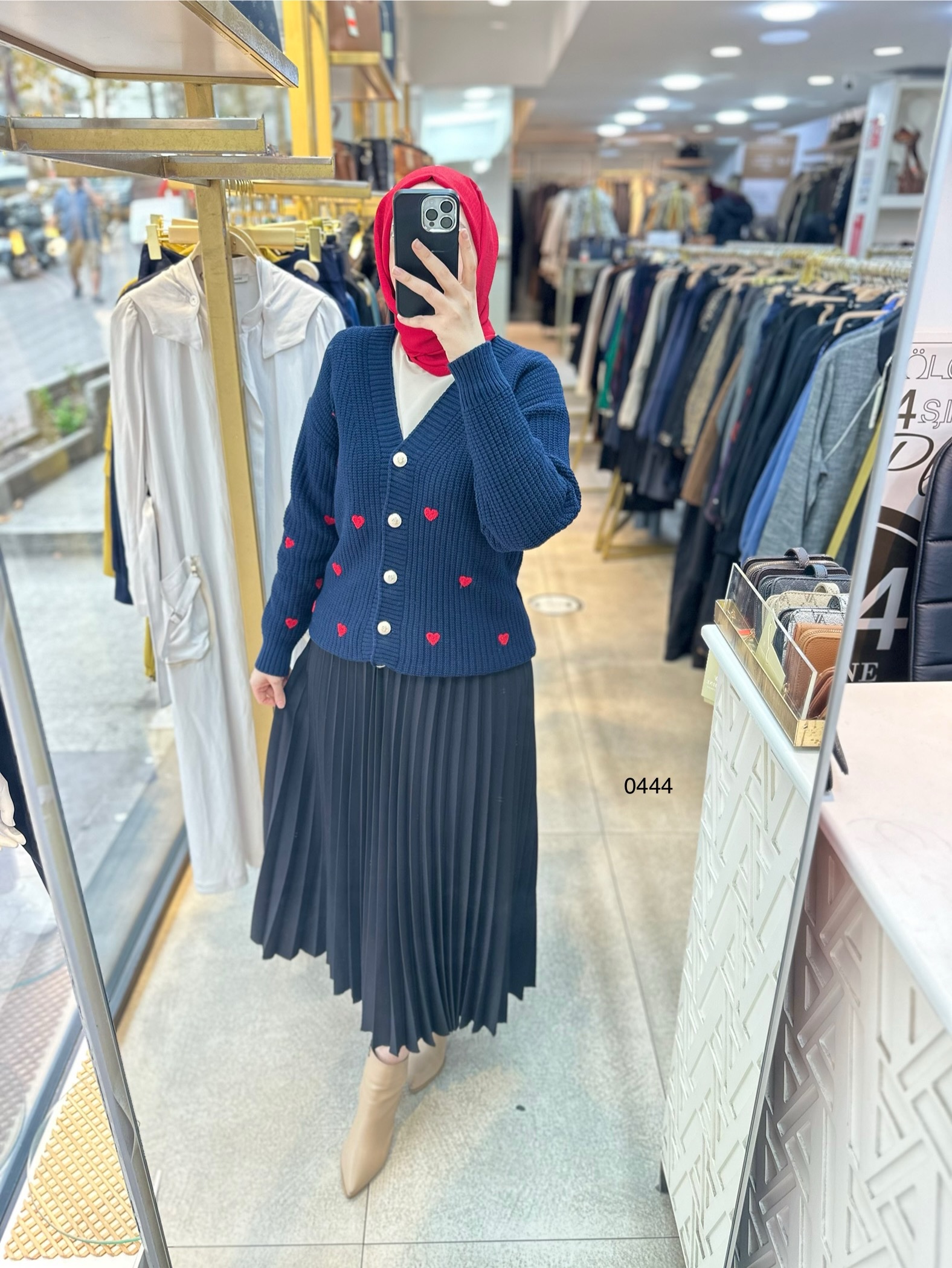 0444 Kalpli Triko Hırka - Görsel 2