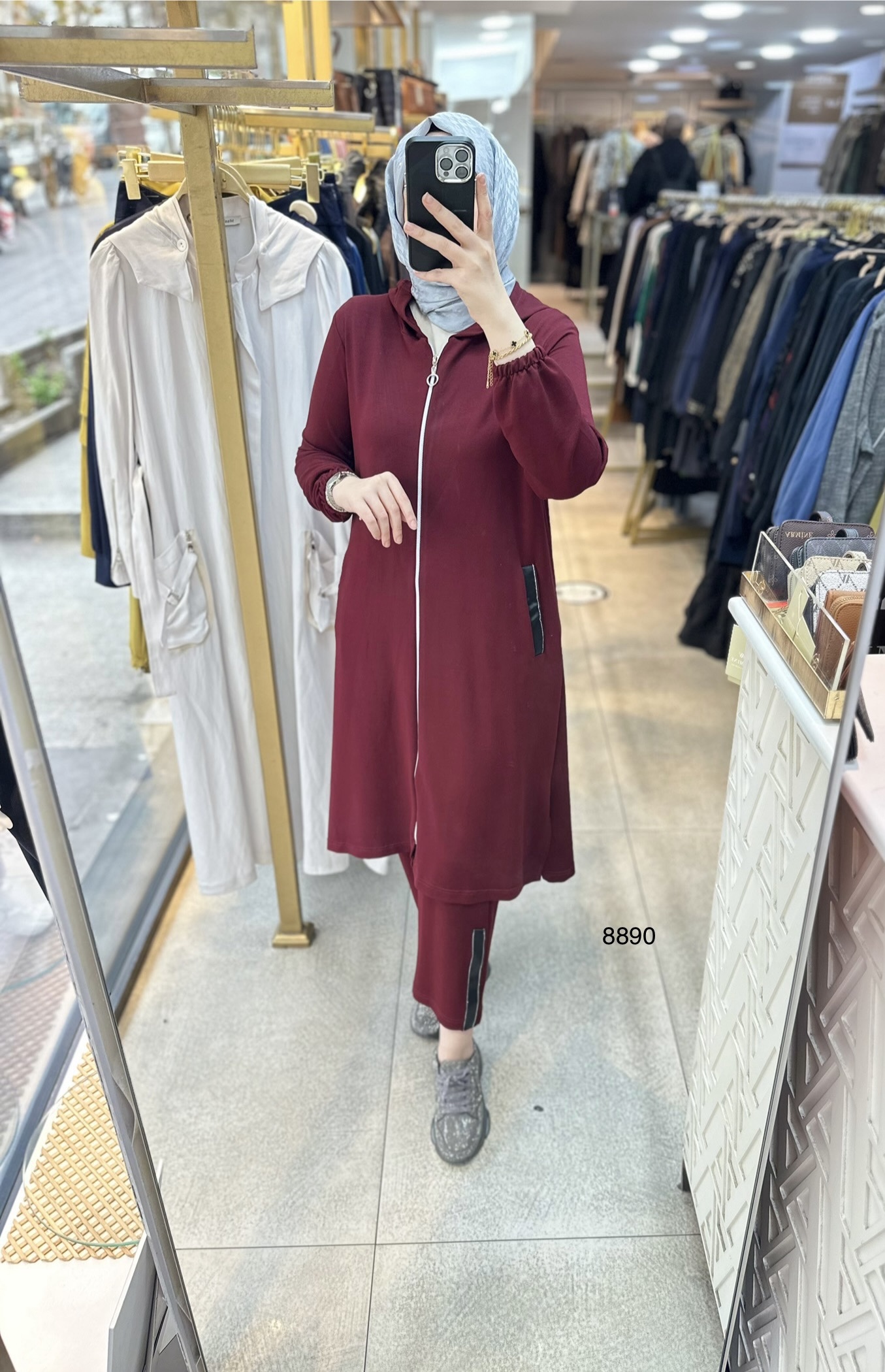 8890 Ön Fermuarlı Takım