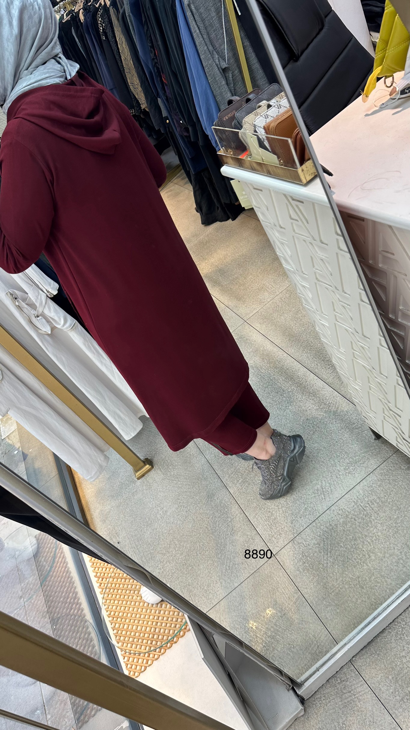 8890 Ön Fermuarlı Takım