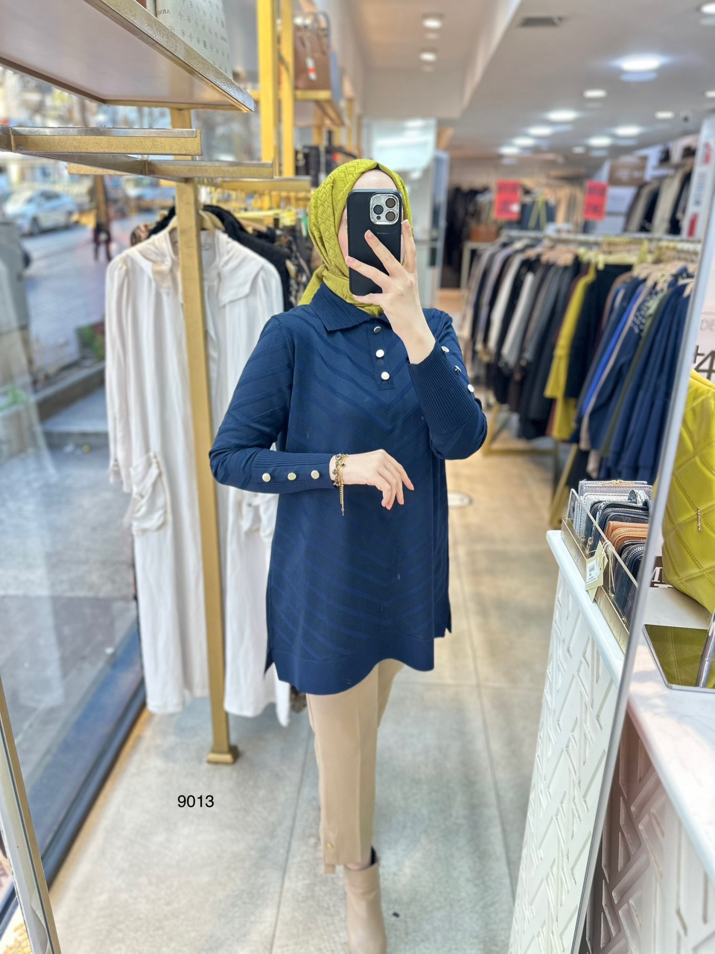 9013 Düğme Detaylı Merserize Triko