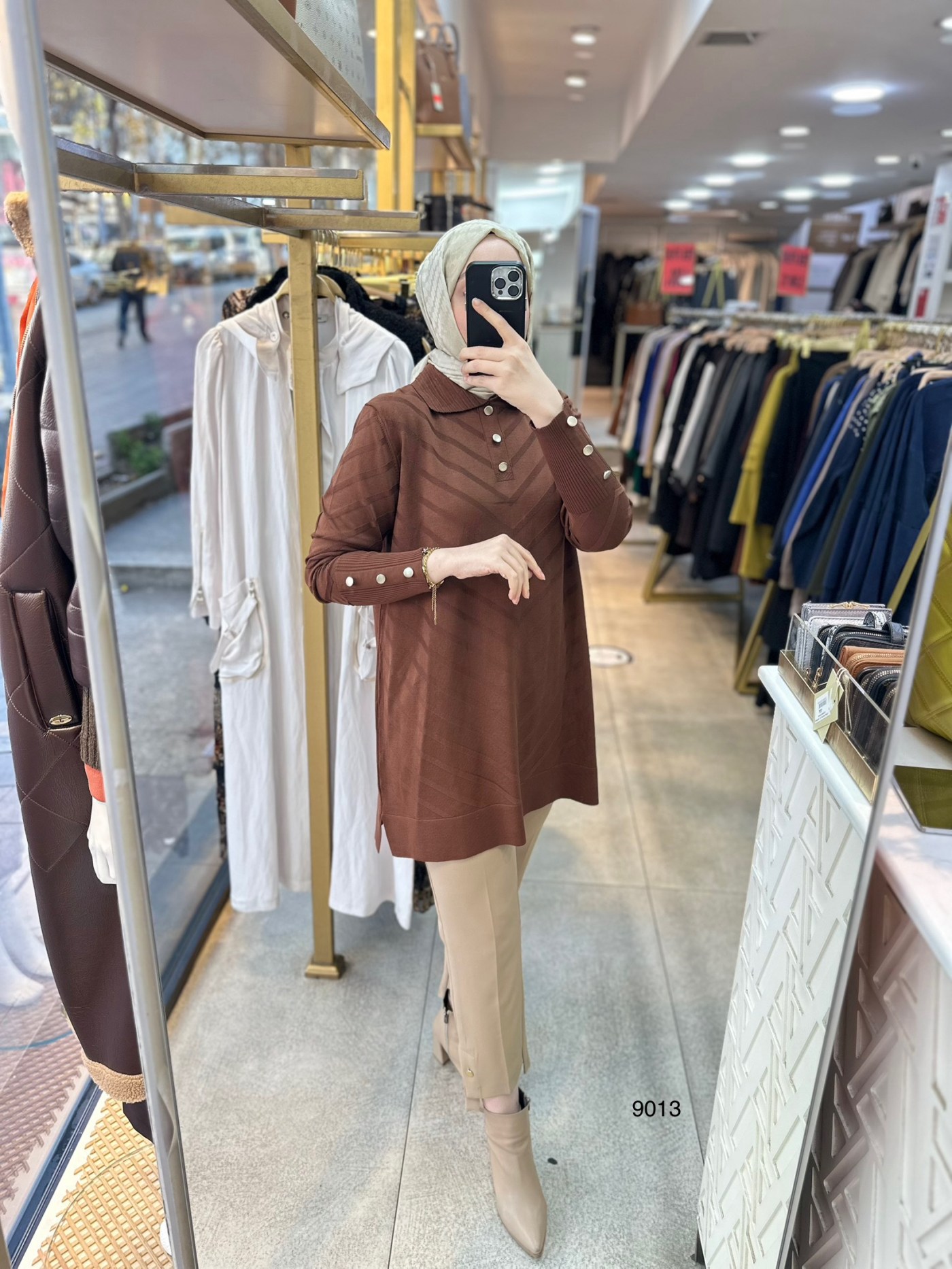 9013 Düğme Detaylı Merserize Triko