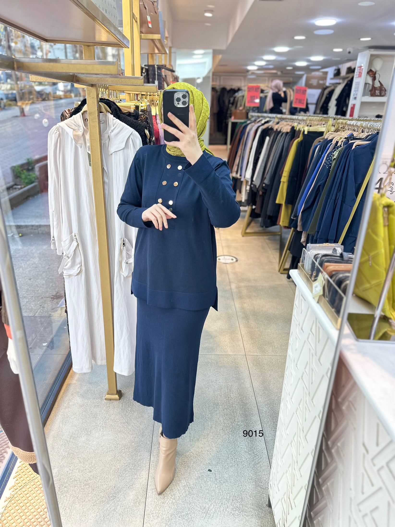 9015 Düğme Detaylı Takım - Görsel 3