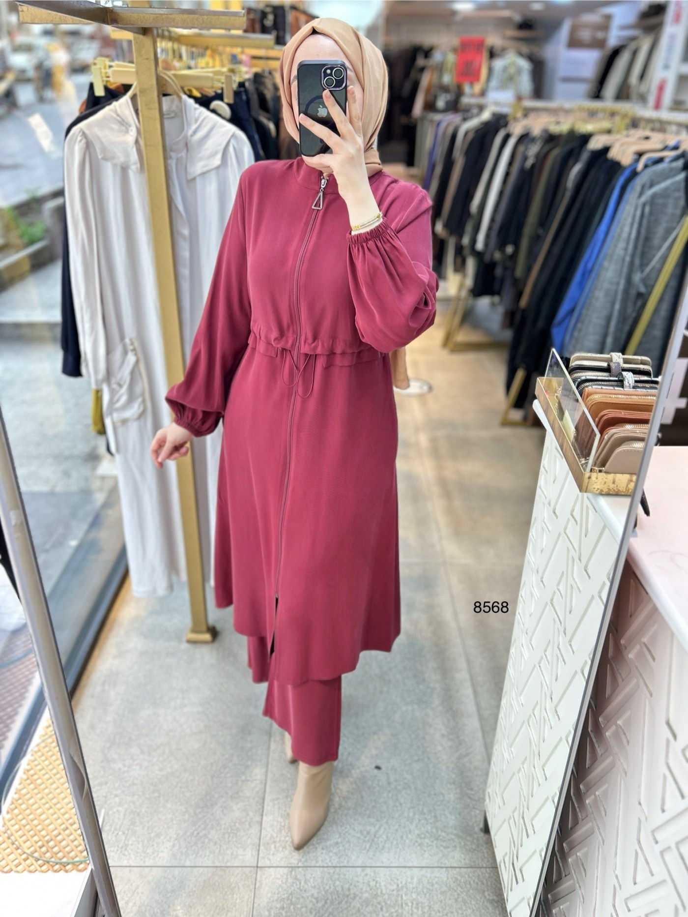 8568 Fermuarlı Takım