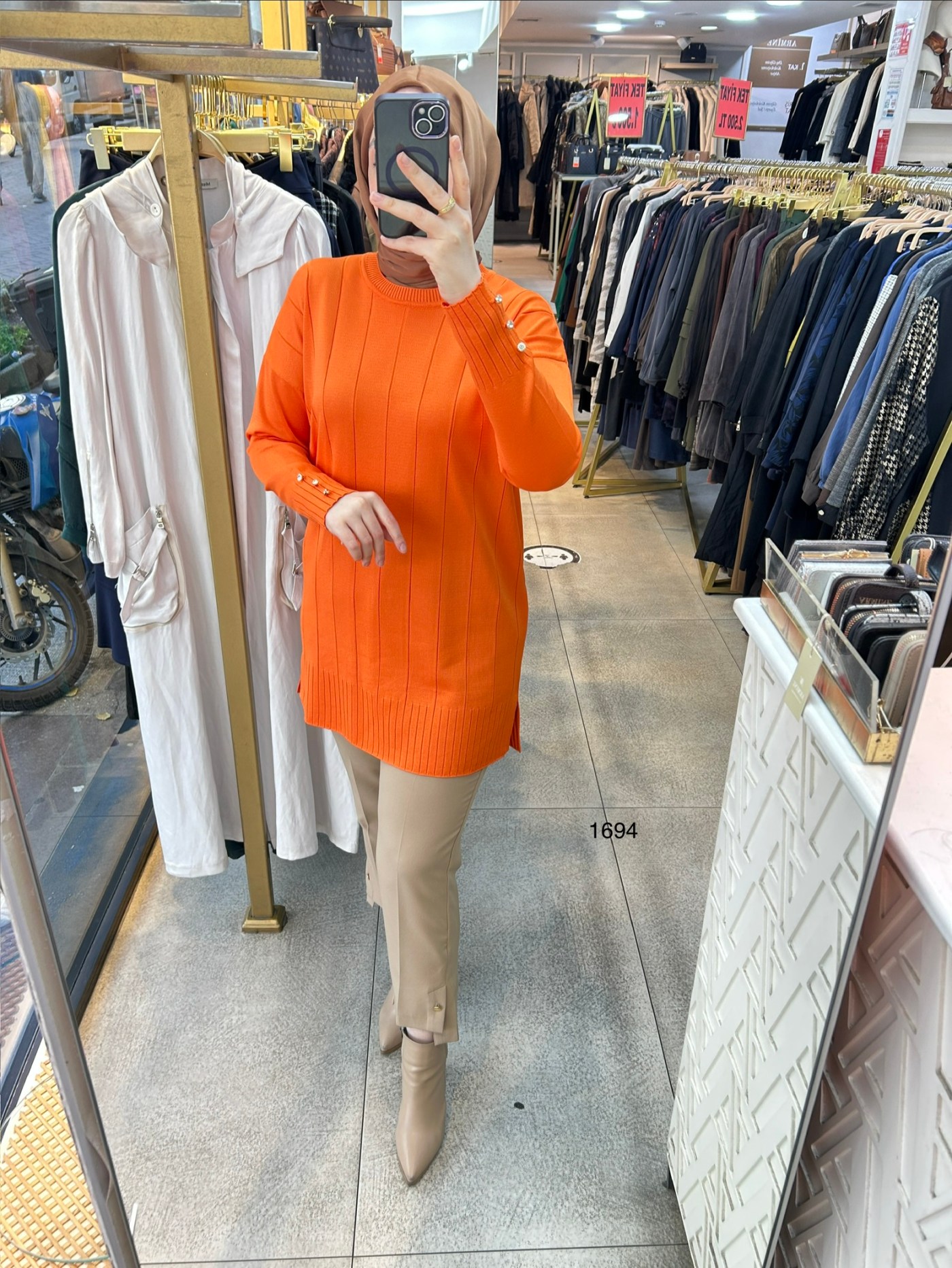 1694 Düz Şerit Detaylı Merserize Tunik