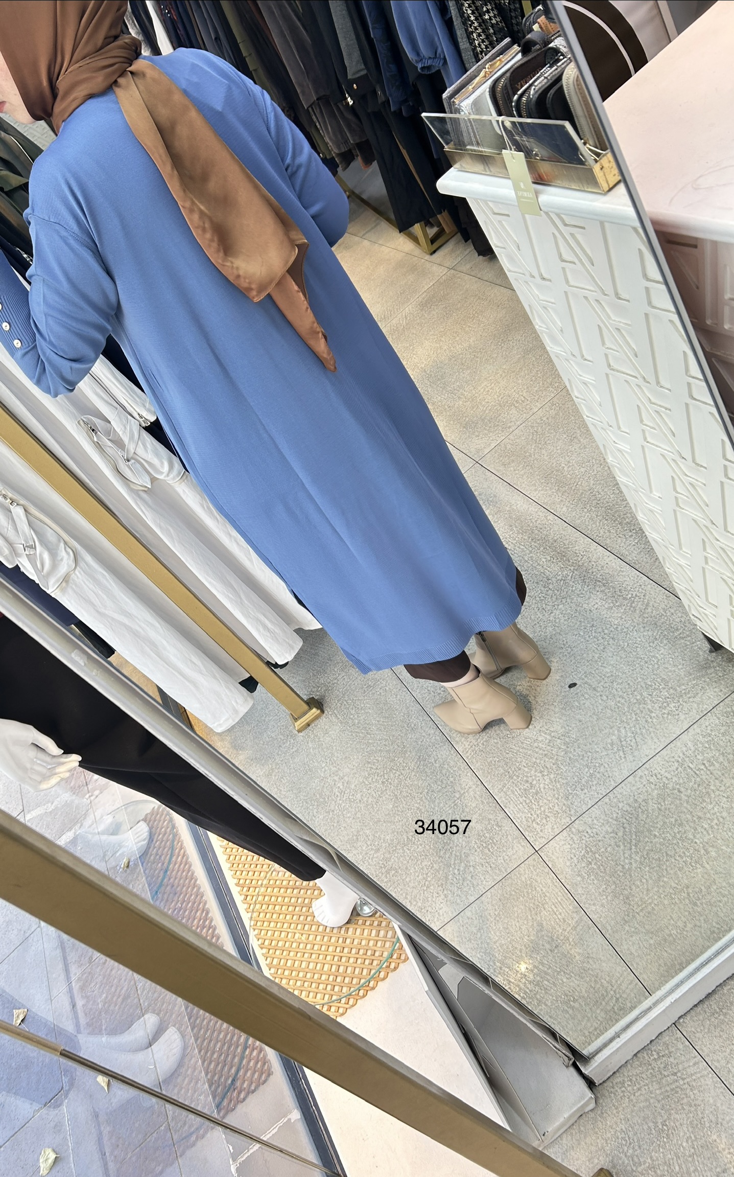 34057 Kol Kısmı Düğmeli Kemerli Hırka - Görsel 10