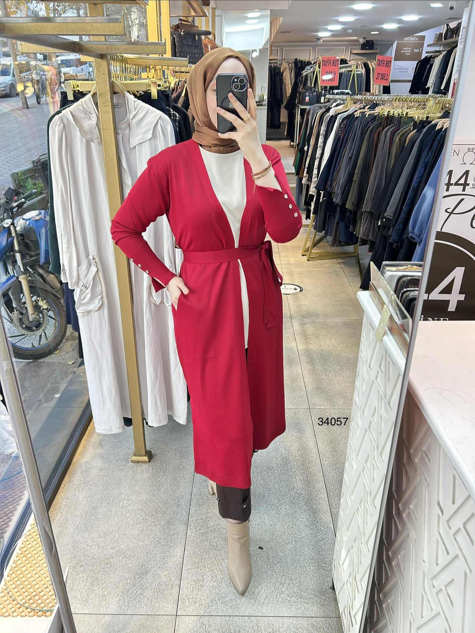 34057 Kol Kısmı Düğmeli Kemerli Hırka - Görsel 7