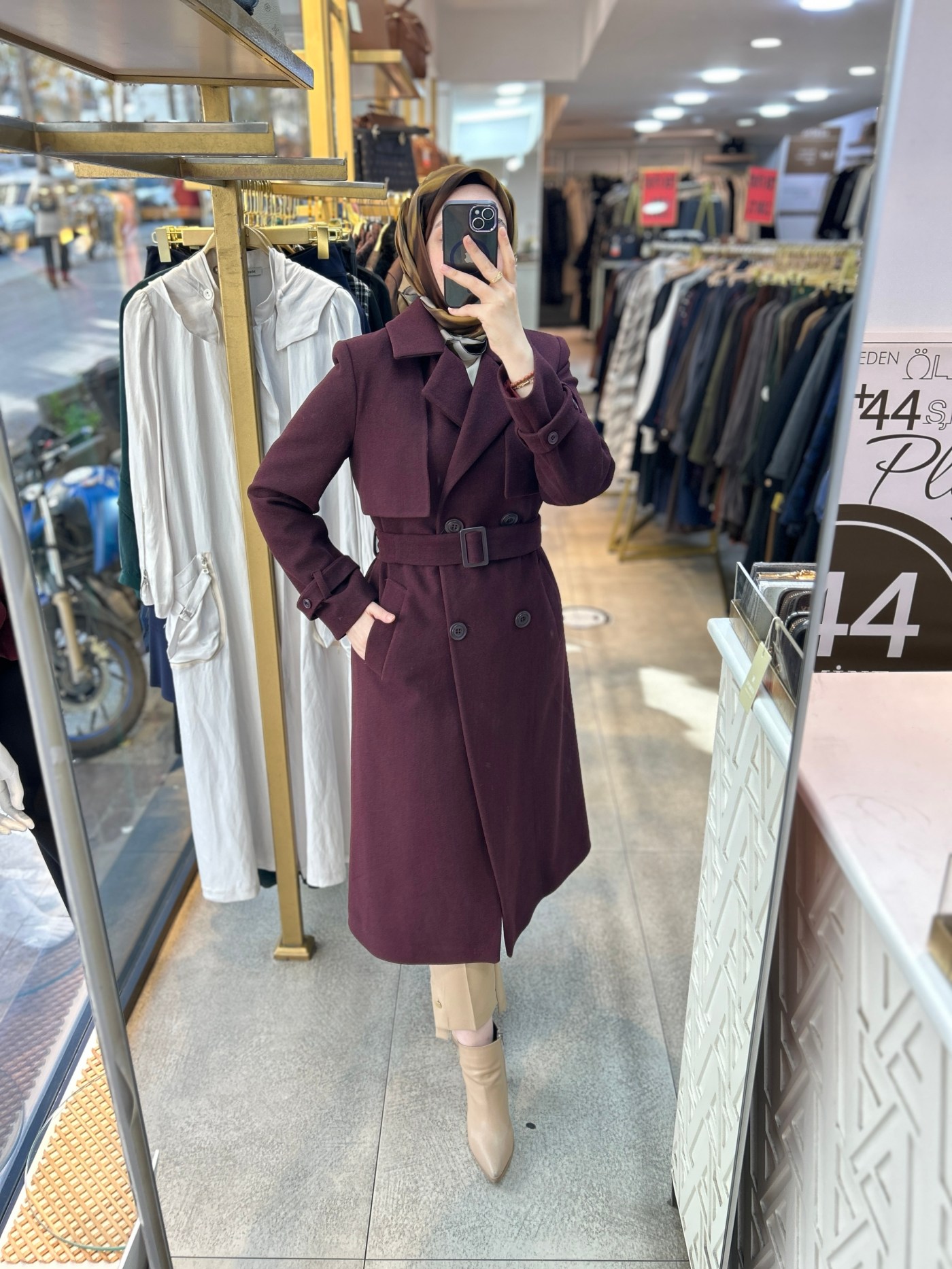 4203 Çift Düğmeli Kemerli Kaşe