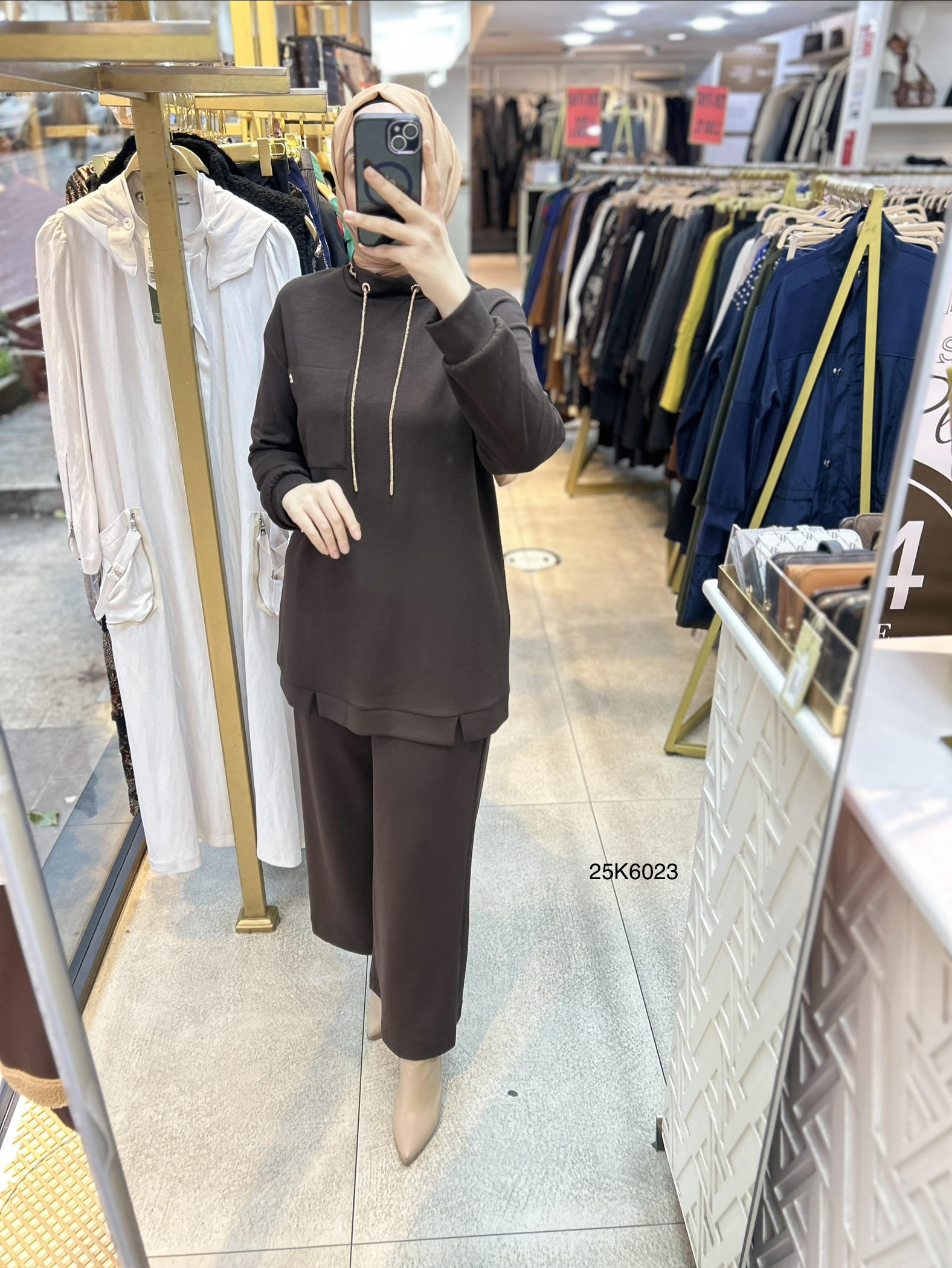 25K6023 Cep Detaylı Spor Takım - Görsel 14