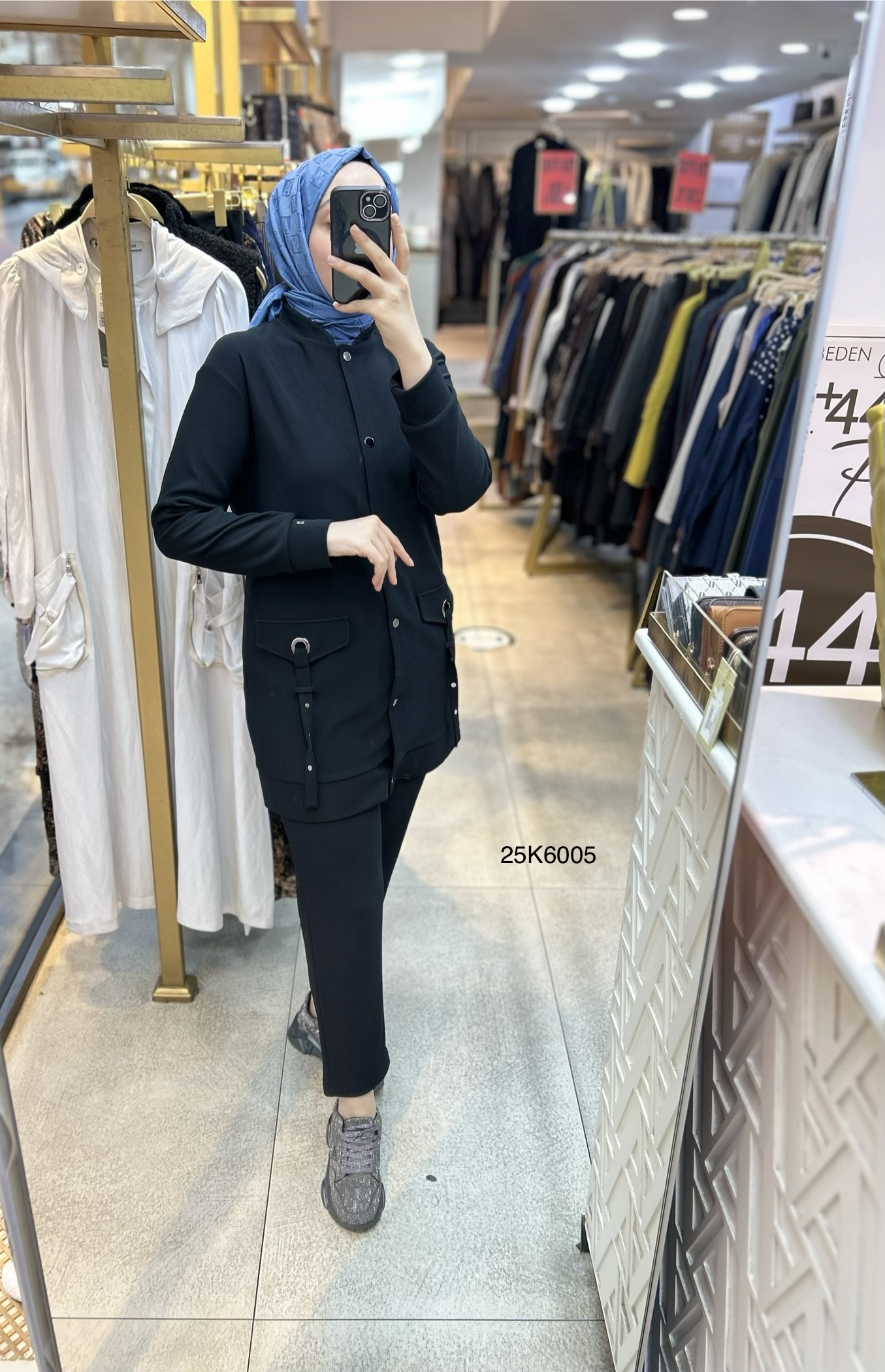 25K6005 Cep Detayı Kemerli Spor Takım