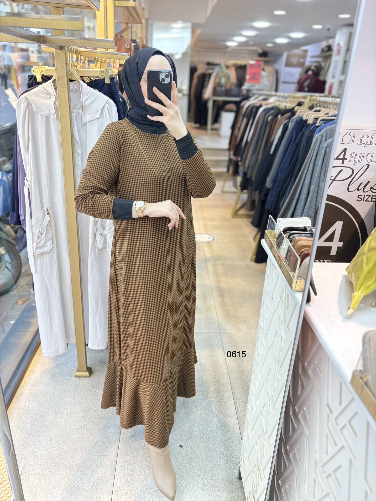 0615 Ekose Desenli Elbise - Görsel 6