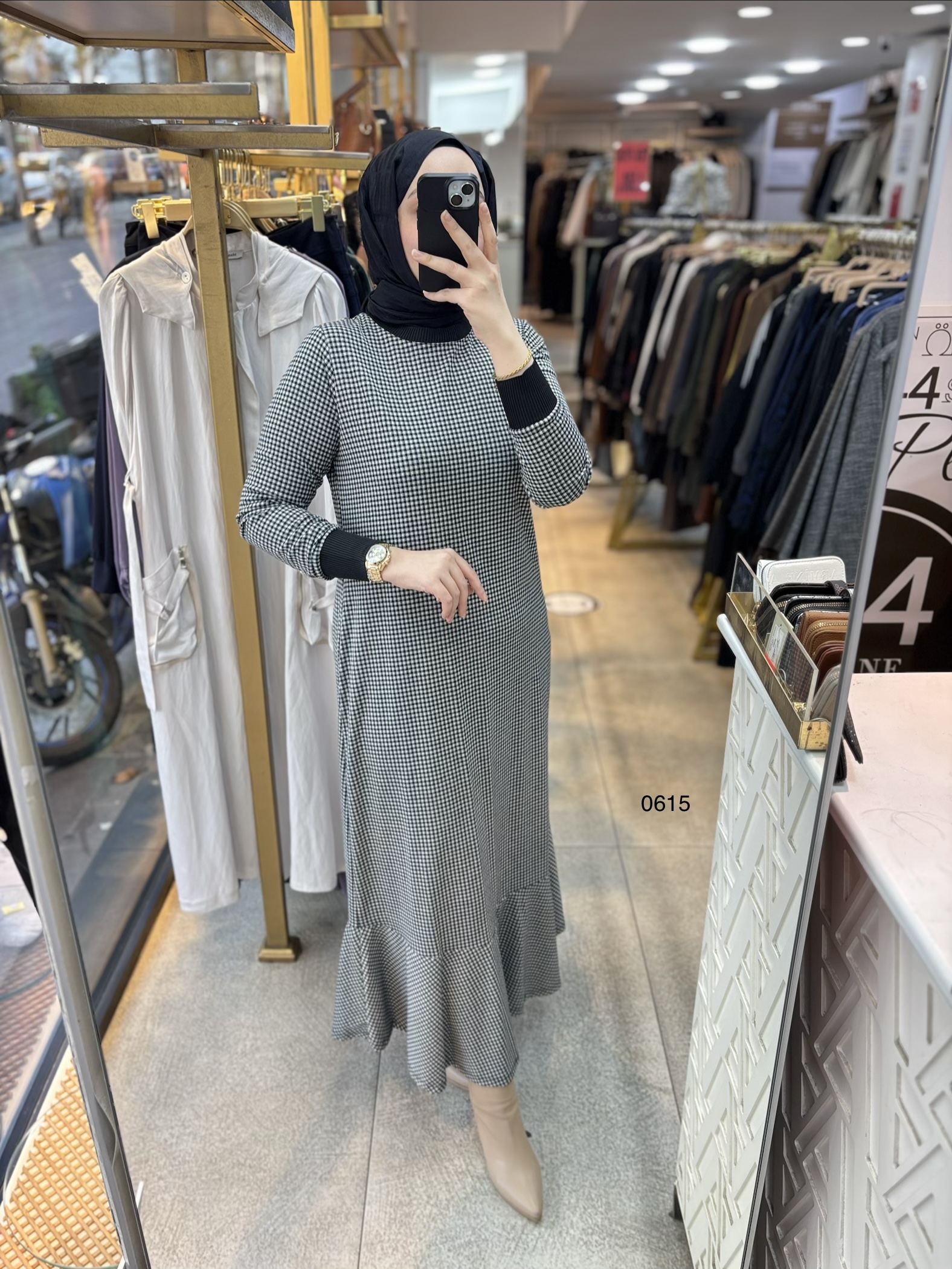 0615 Ekose Desenli Elbise - Görsel 2