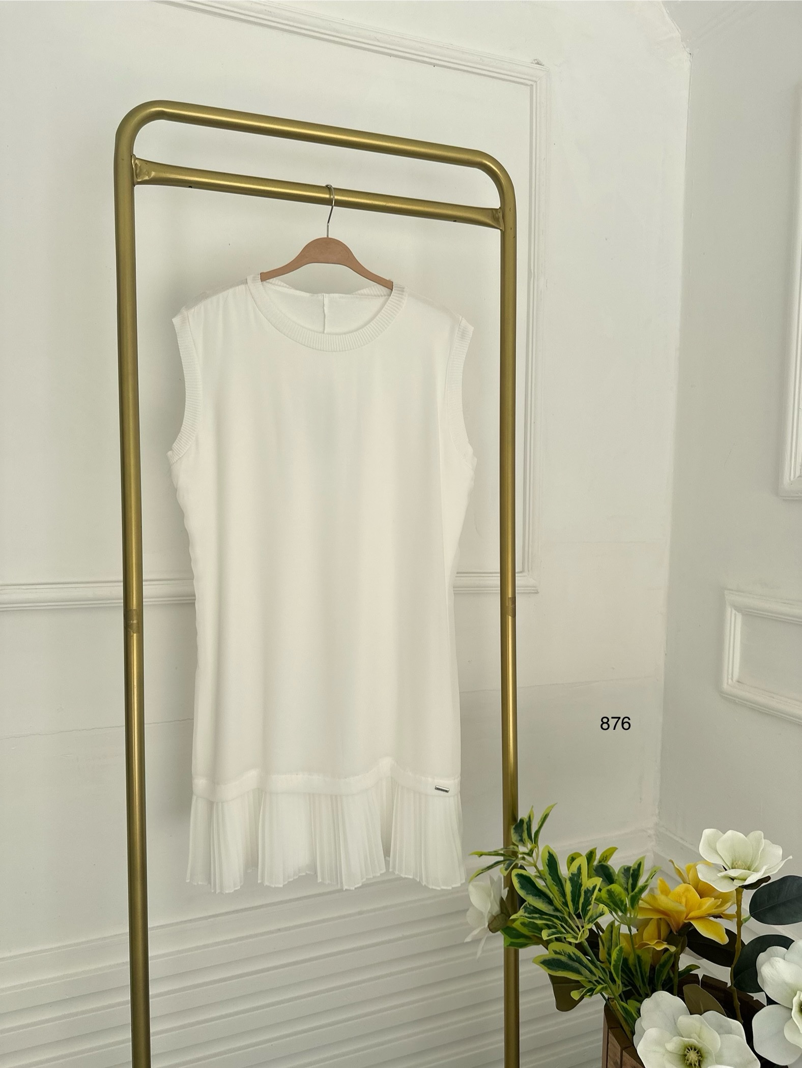 876 Piliseli Sıfır Kollu İçlik - Görsel 1