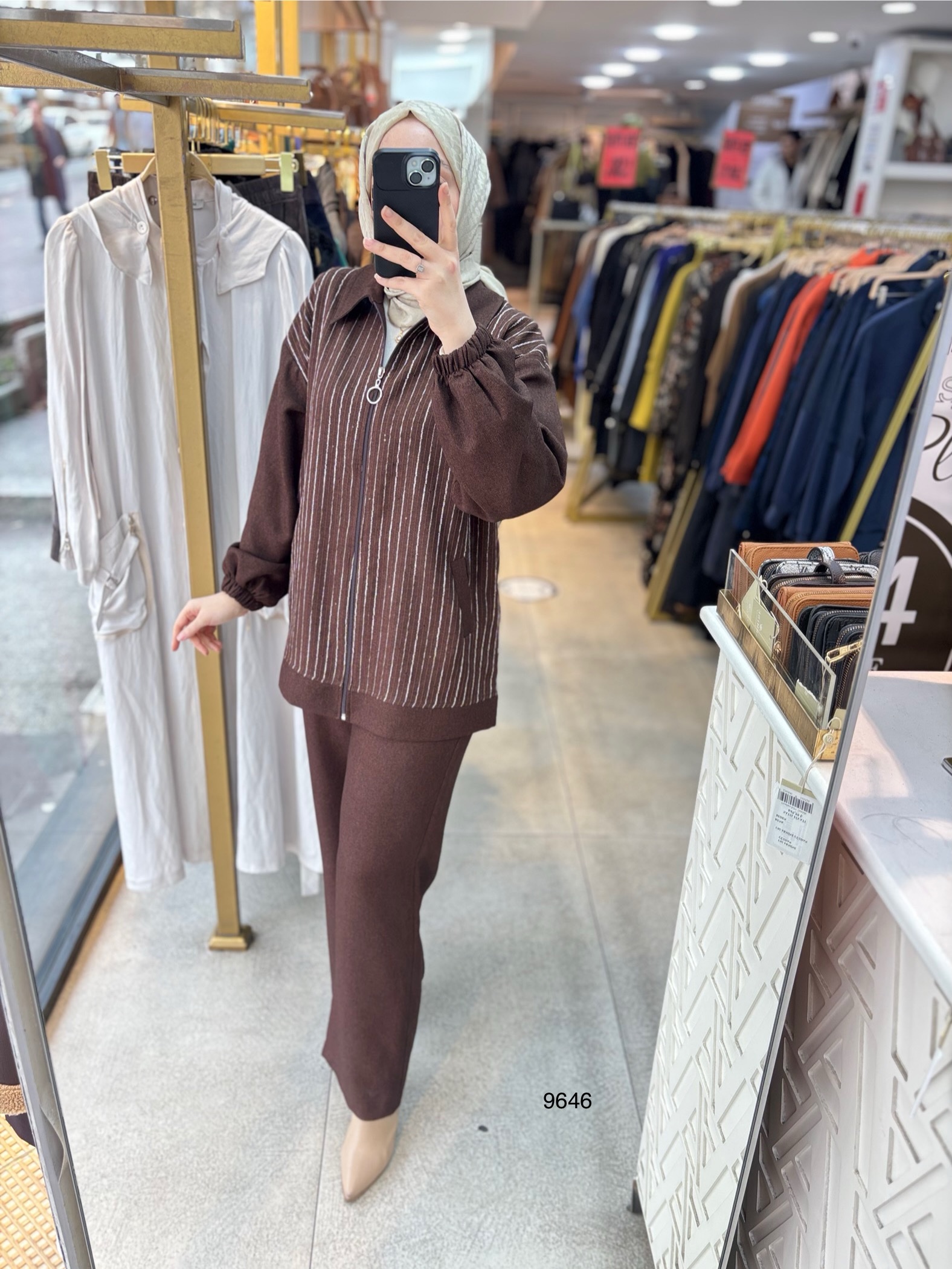 9646 Çizgili Takım - Görsel 2