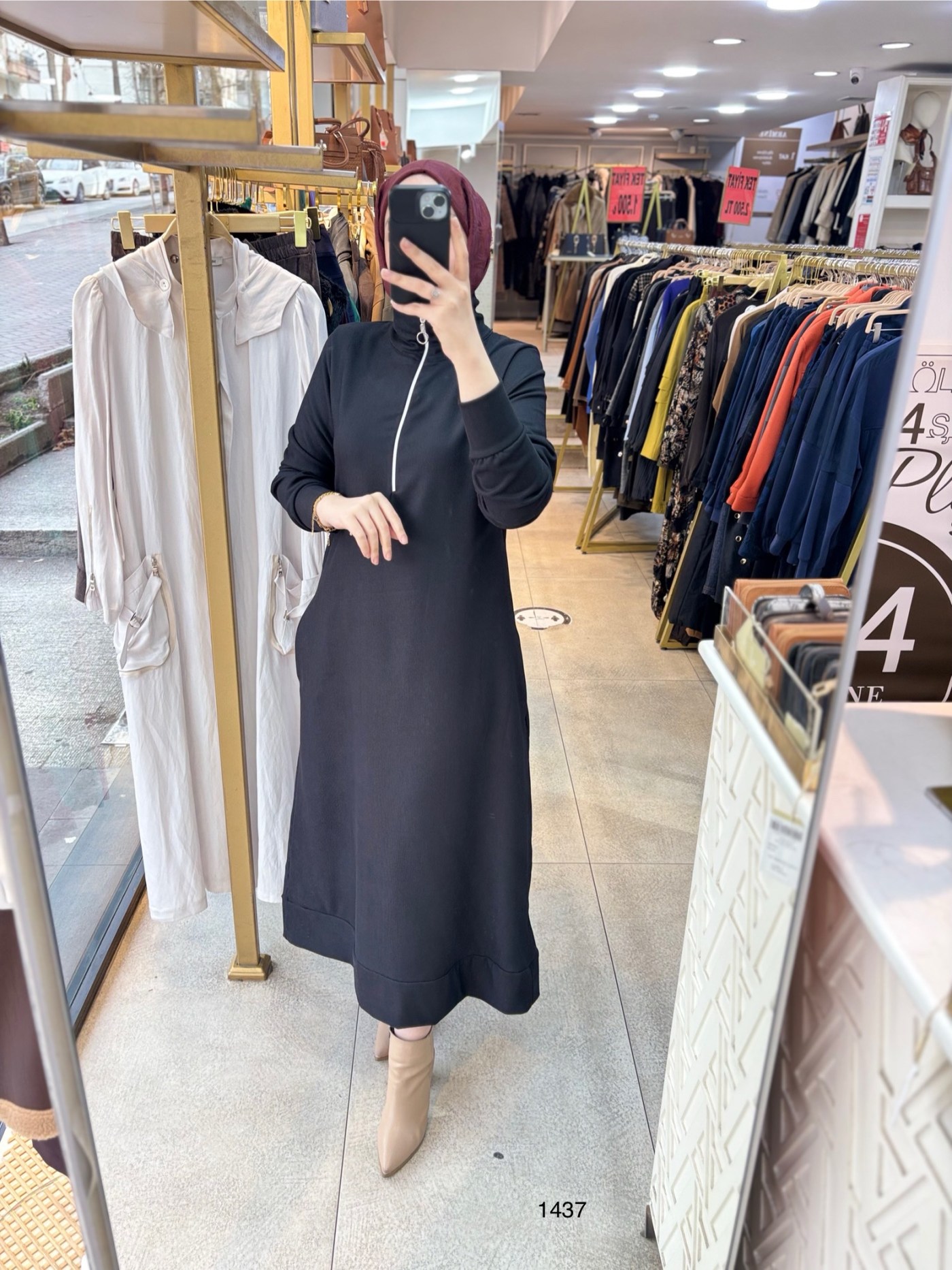 1437 Fermuarlı Elbise