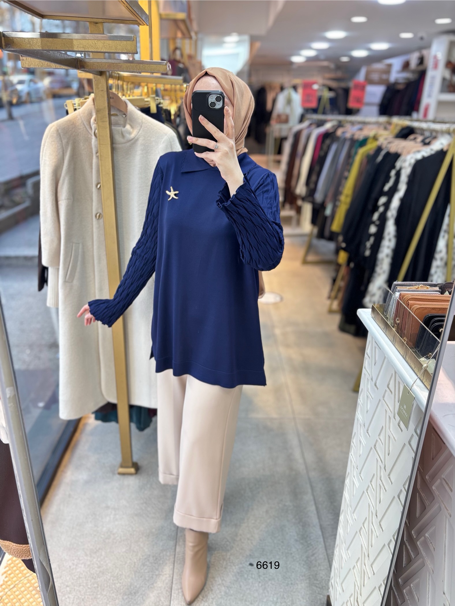 6619 Gömlek Yaka Broş Detaylı Merserize Tunik - Görsel 9