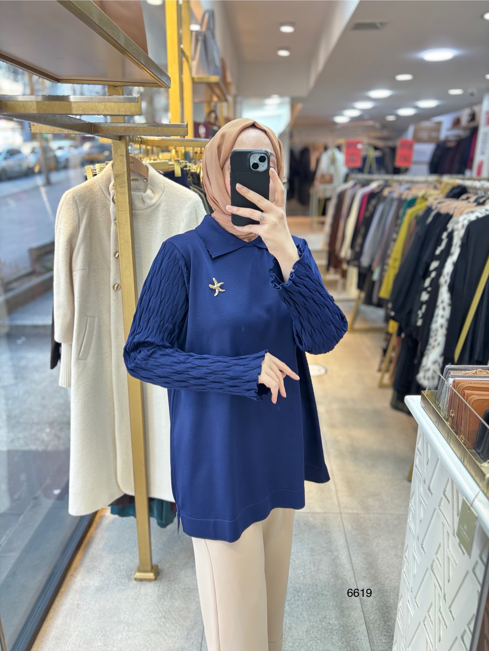 6619 Gömlek Yaka Broş Detaylı Merserize Tunik - Görsel 11