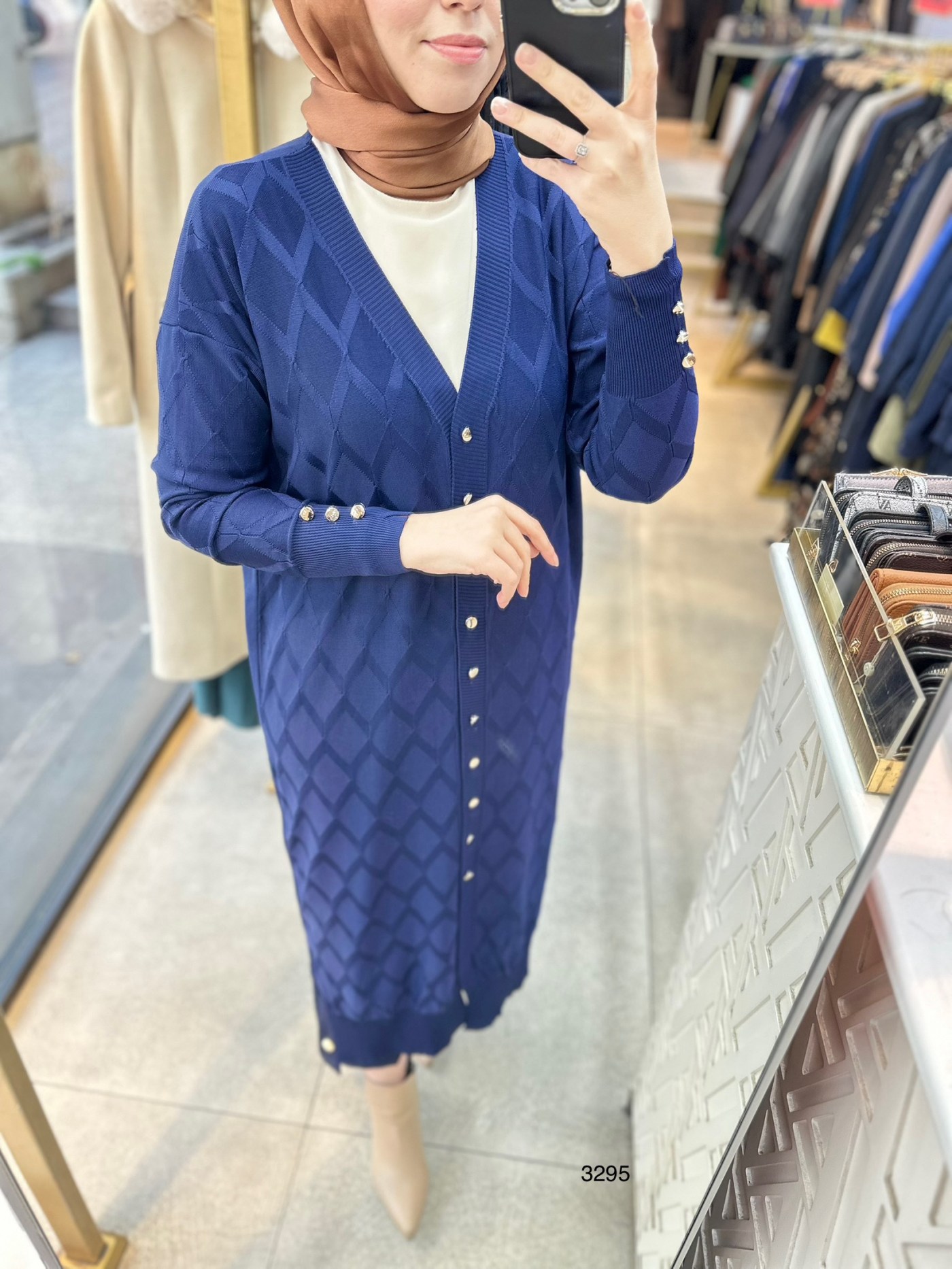 3295 Baklava Desenli Uzun Hırka