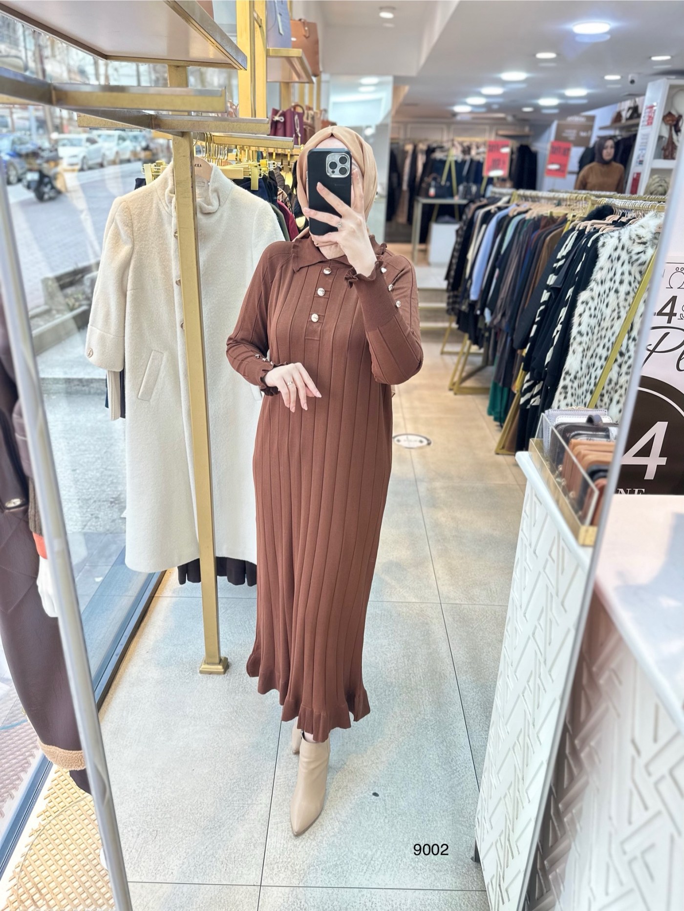 9002 Düğme Yakalı Düğme Detaylı Merserize Elbise