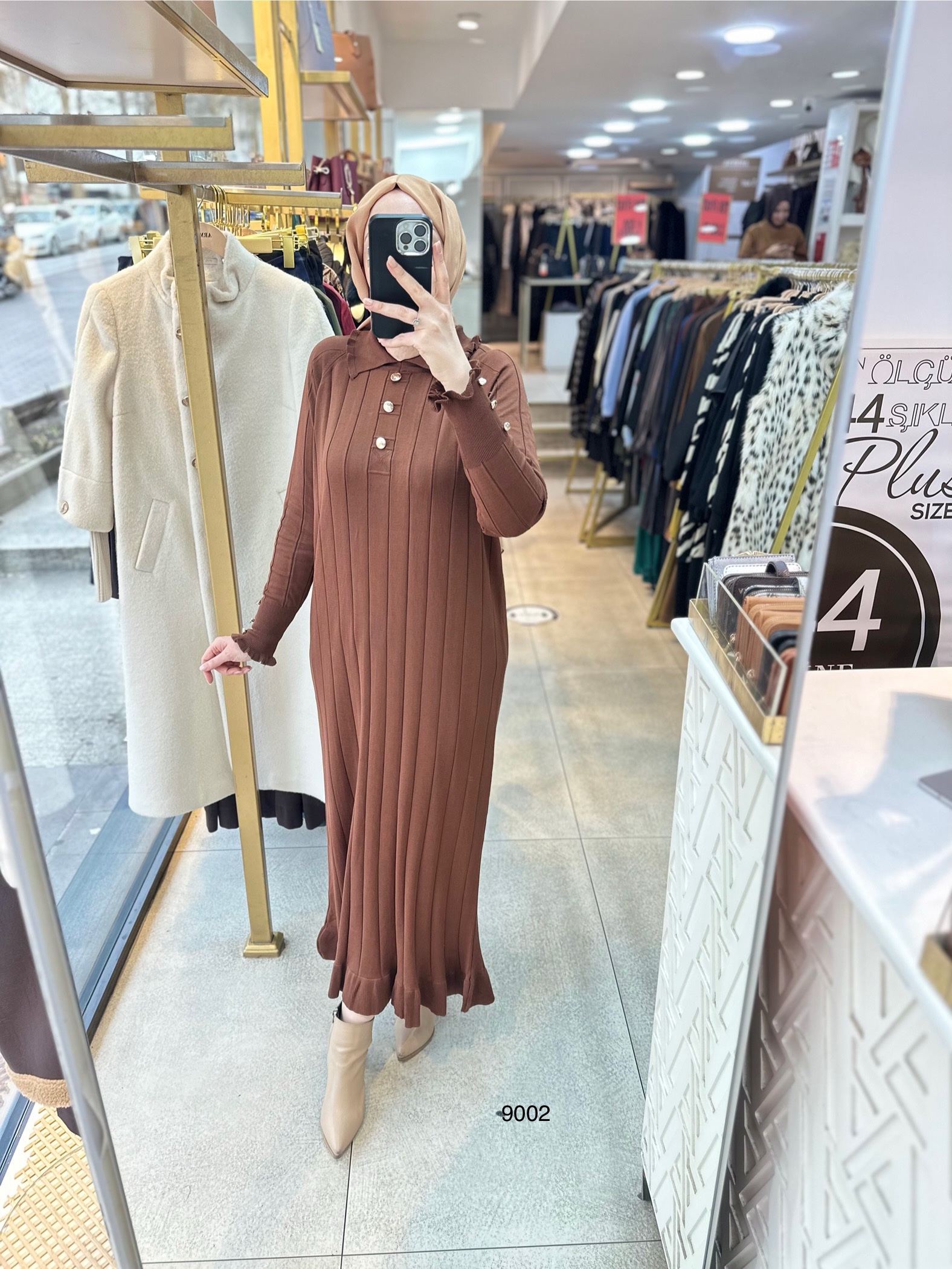 9002 Düğme Yakalı Düğme Detaylı Merserize Elbise - Görsel 9