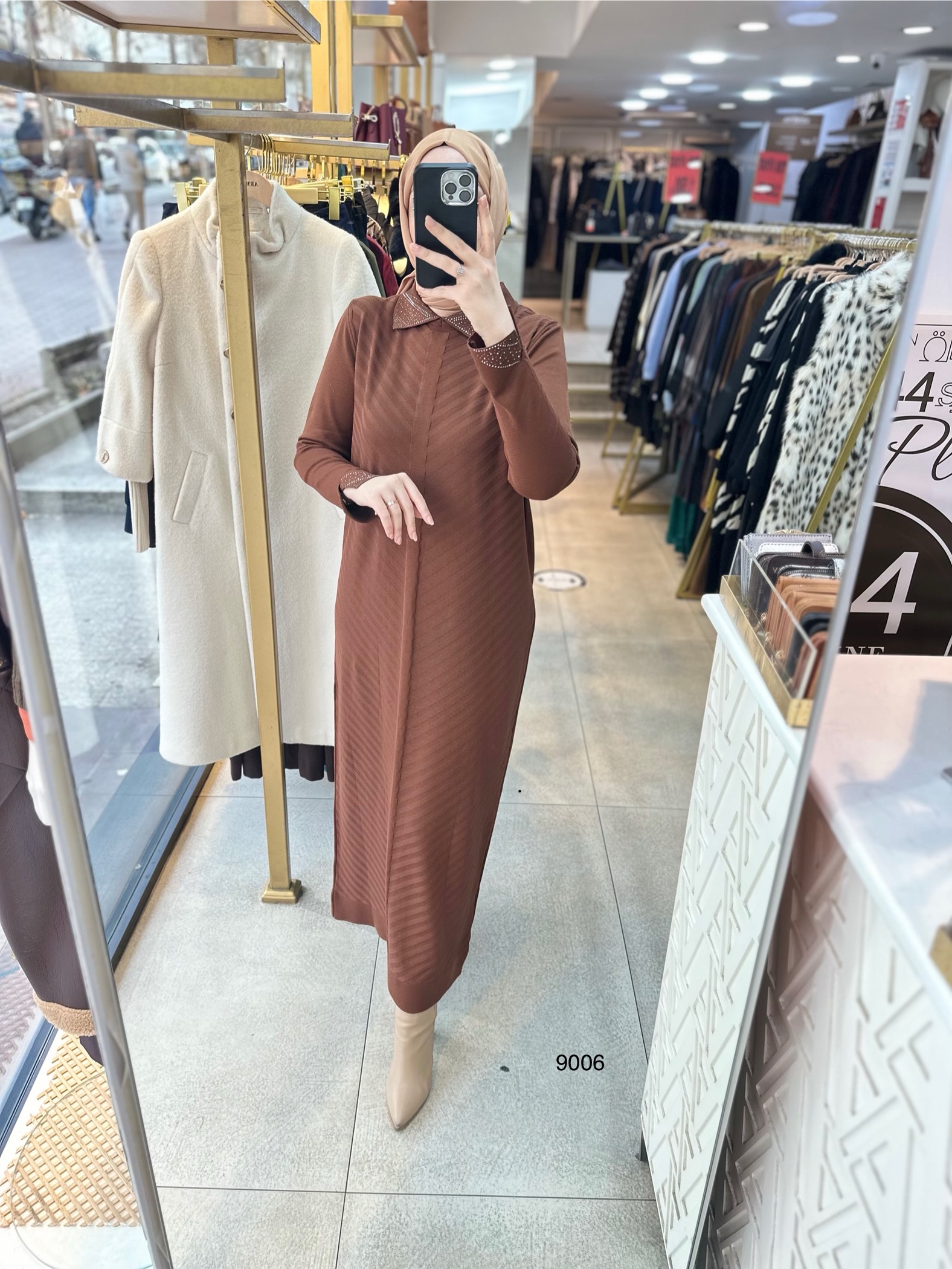 9006 Yakası Taşlı Merserize Elbise - Görsel 2