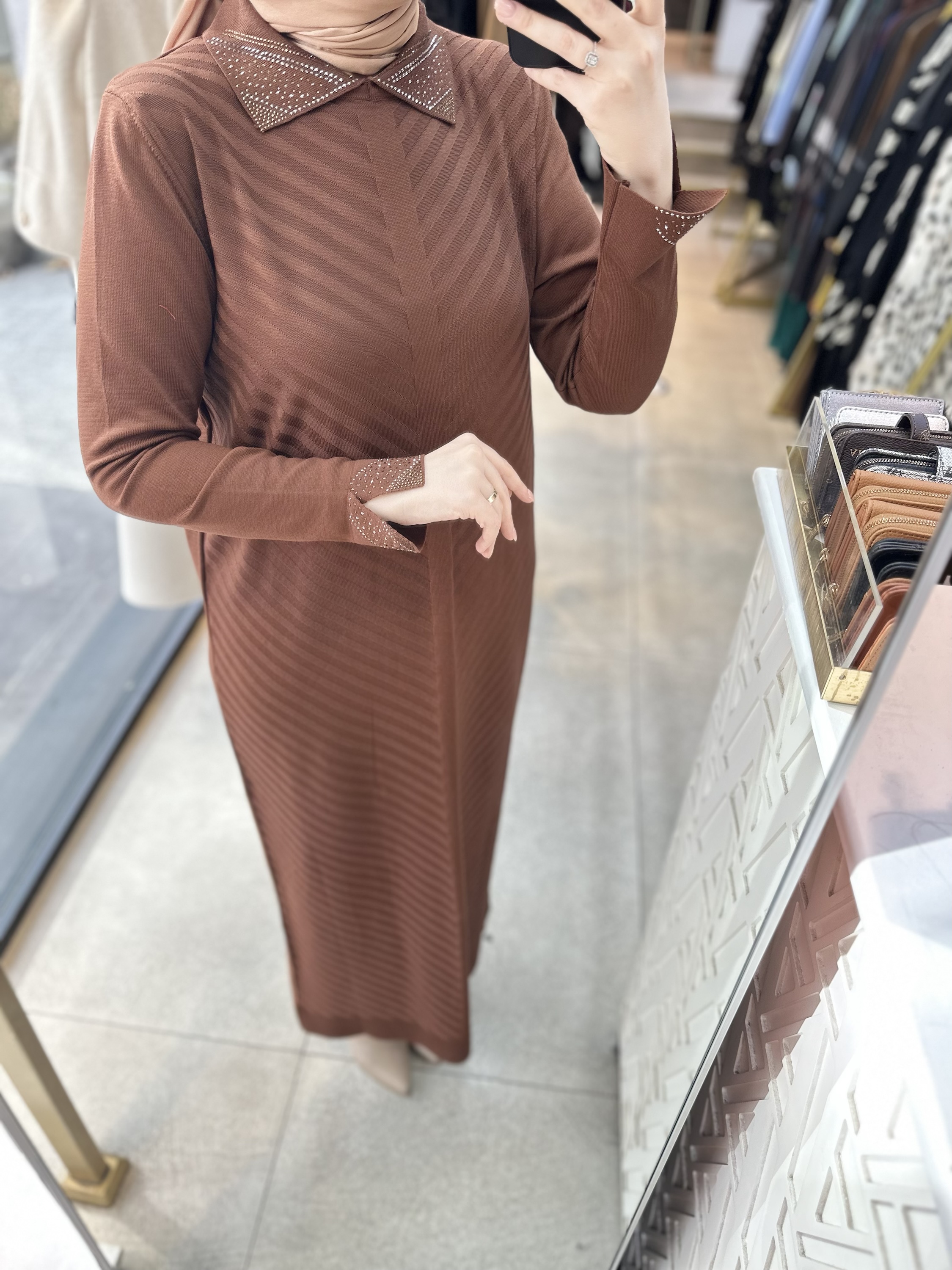 9006 Yakası Taşlı Merserize Elbise - Görsel 3