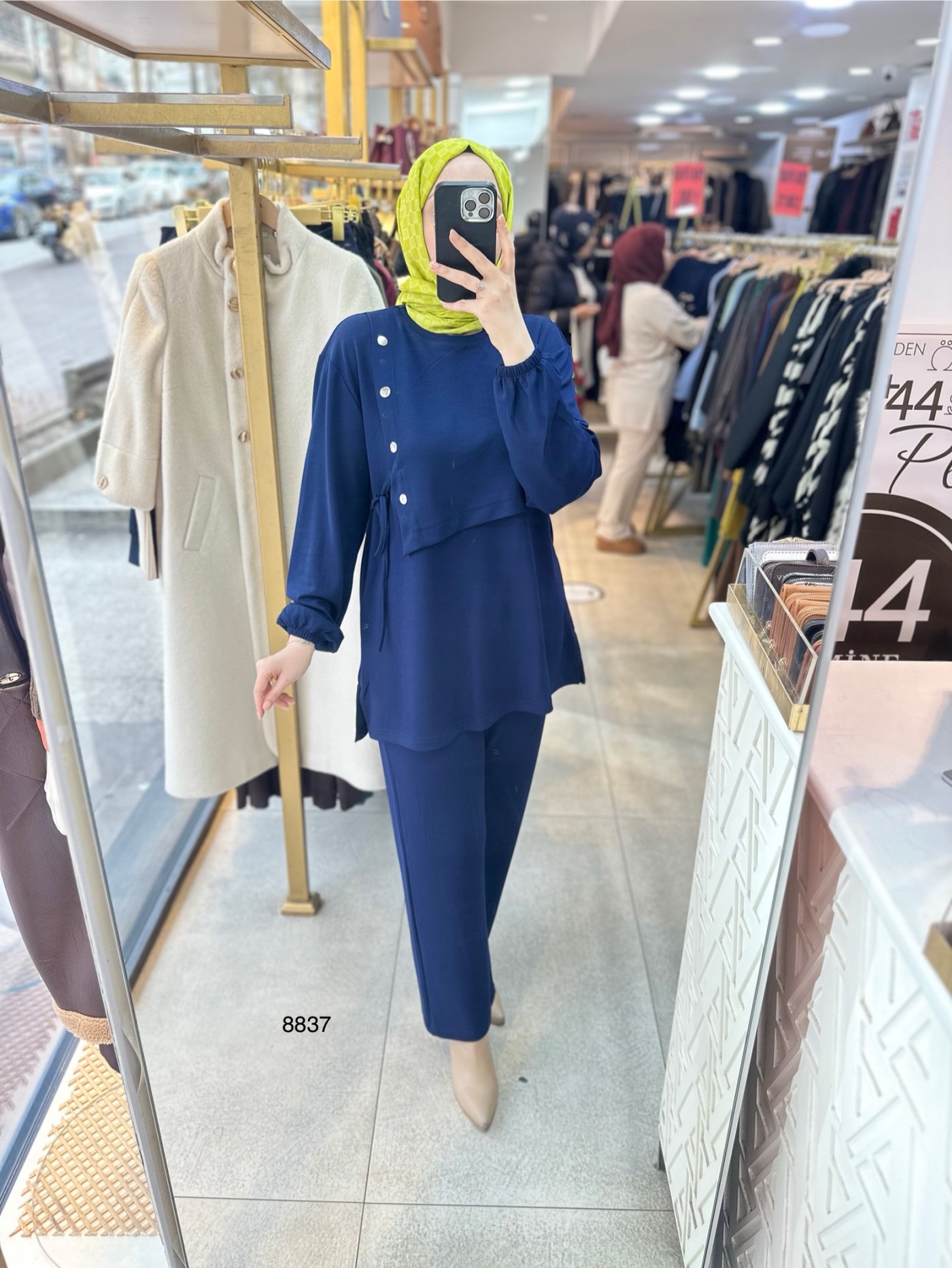 8837 Düğme Detaylı Yandan Bağlamalı Takım