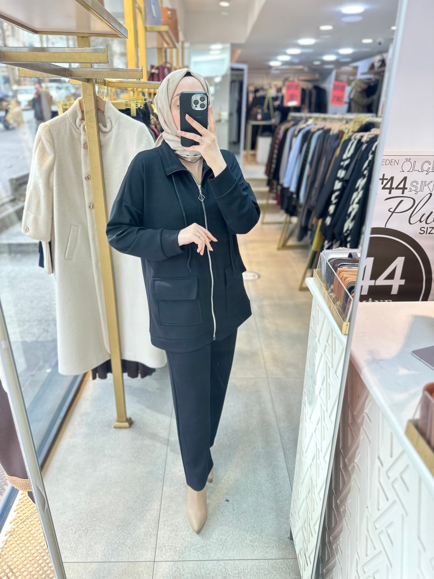 7950 Cepli Fermuarlı Takım