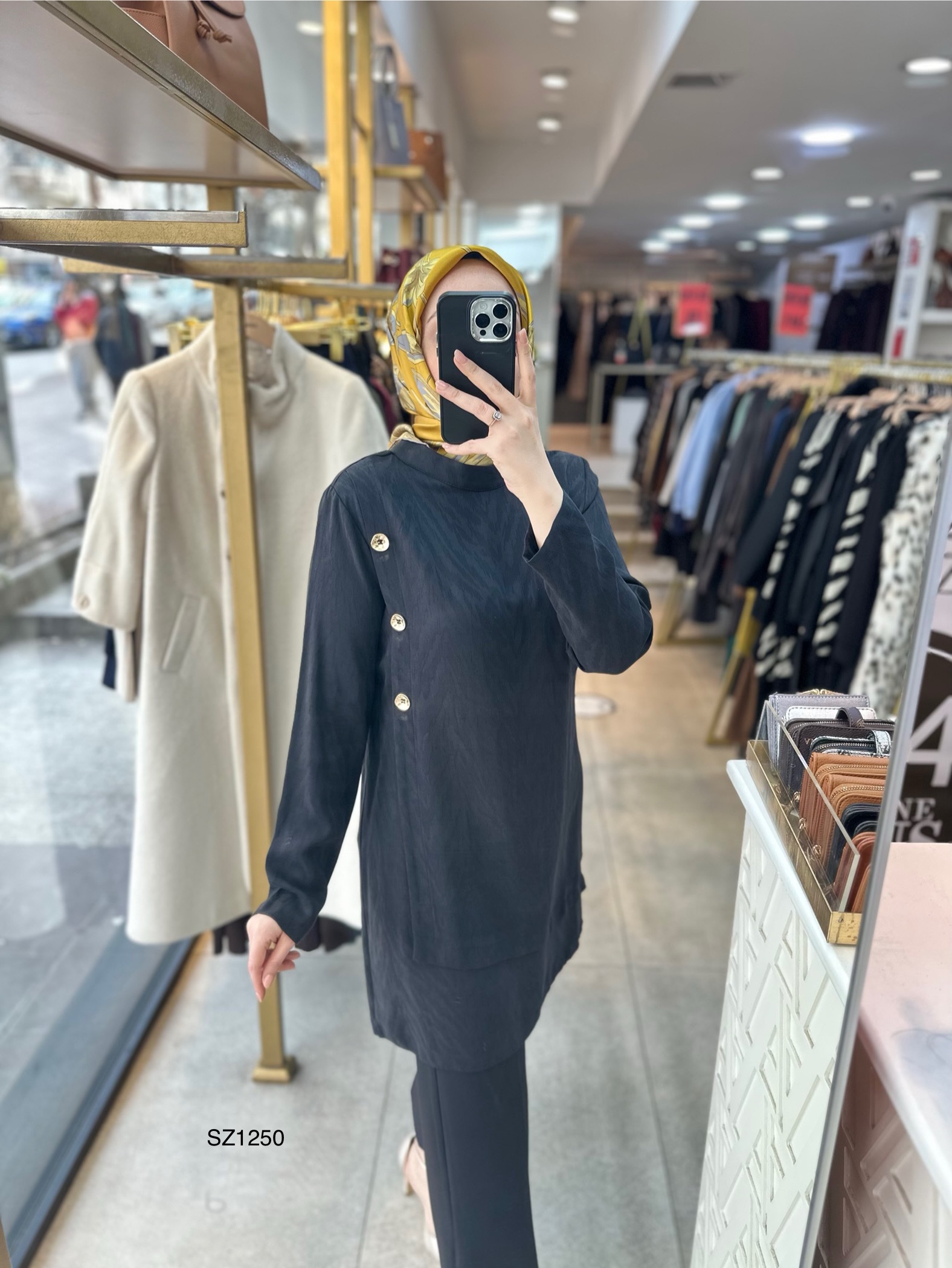 SZ1250 Selma Zaferoğlu Yandan Düğme Detaylı İpek Kupra Tunik - Görsel 1