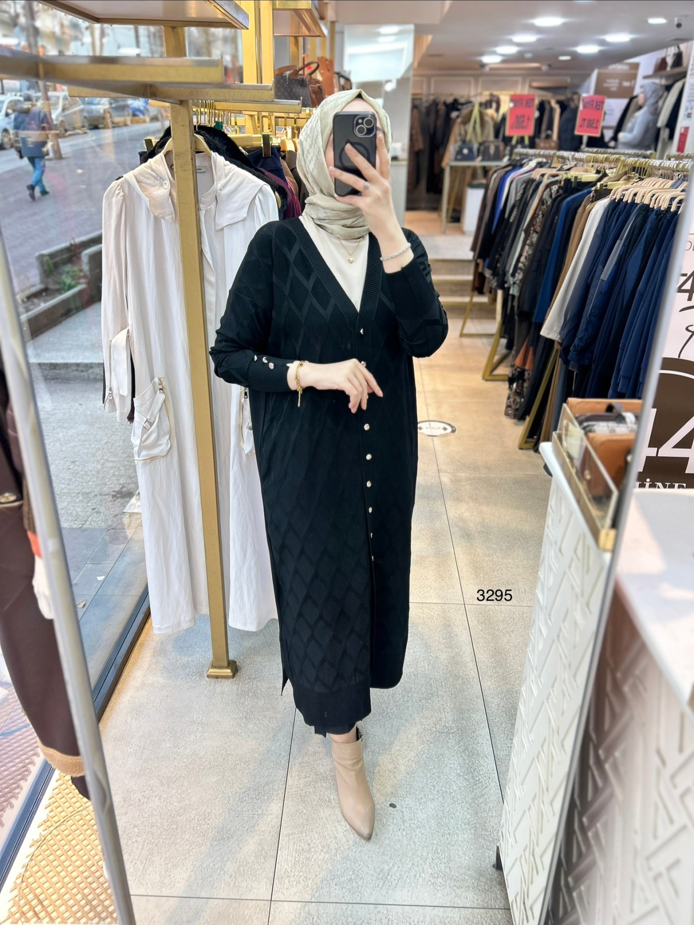 3295 Baklava Desenli Uzun Hırka