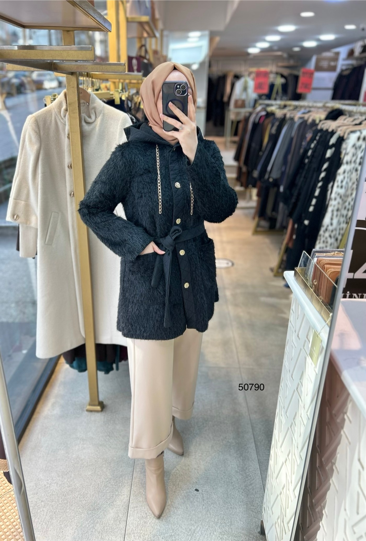 50790 Angora Kumaş Kemerli Kap