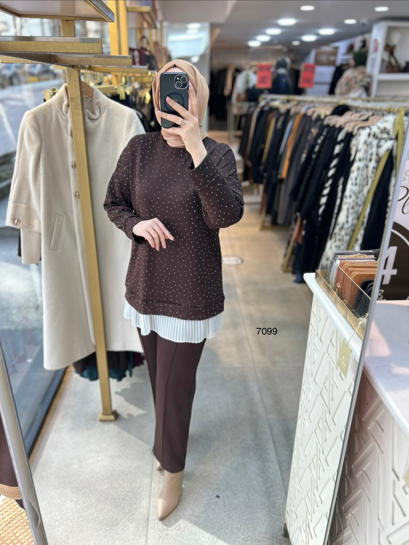 7099 Taş ve Pilise Detaylı Takım