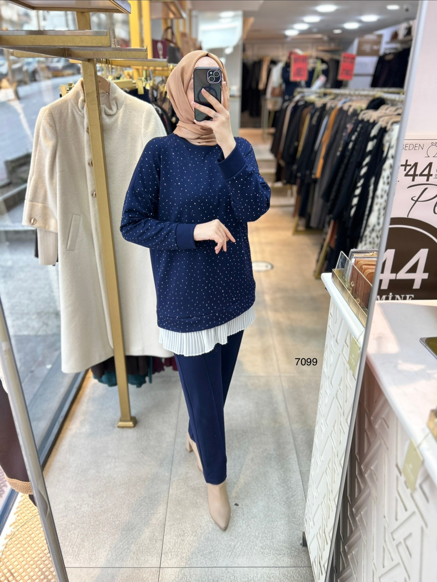 7099 Taş ve Pilise Detaylı Takım