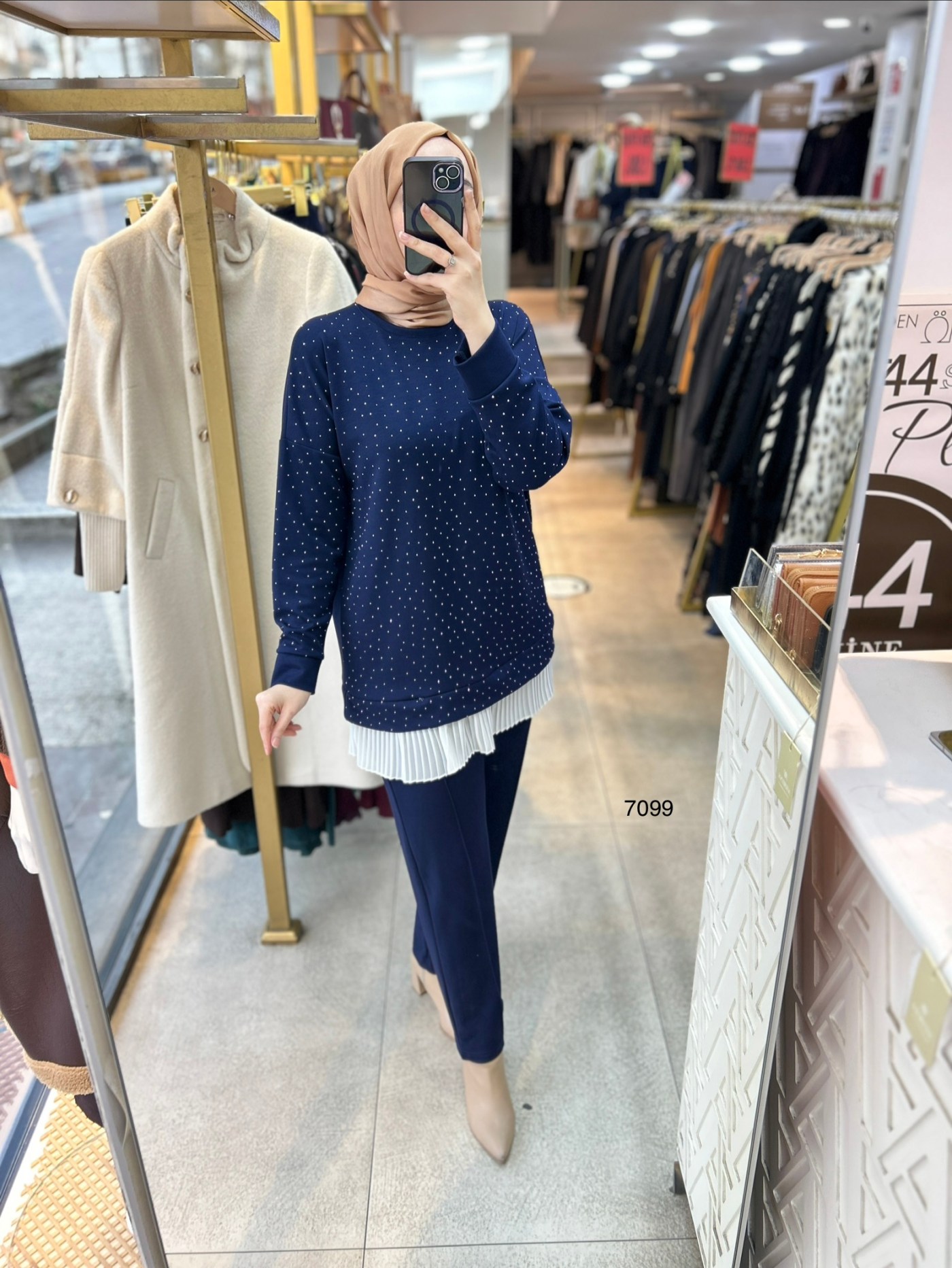 7099 Taş ve Pilise Detaylı Takım