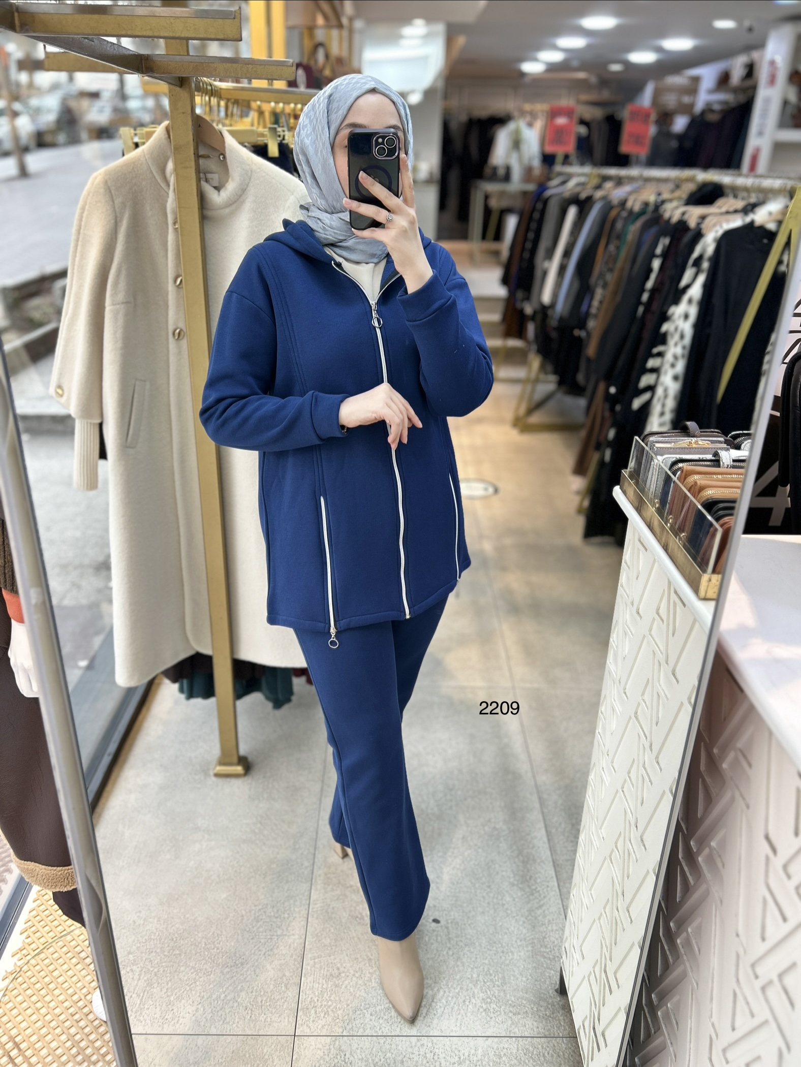 2209 Fermuar Detaylı Kışlık Kapüşonlu Takım - Görsel 10