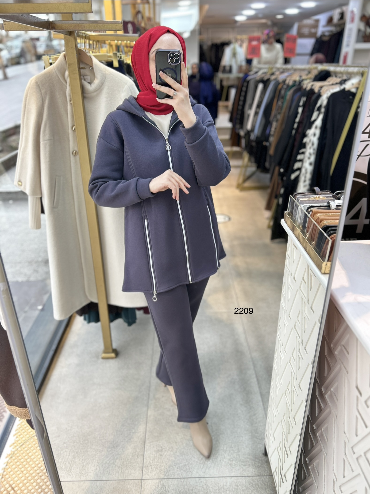 2209 Fermuar Detaylı Kışlık Kapüşonlu Takım - Görsel 16