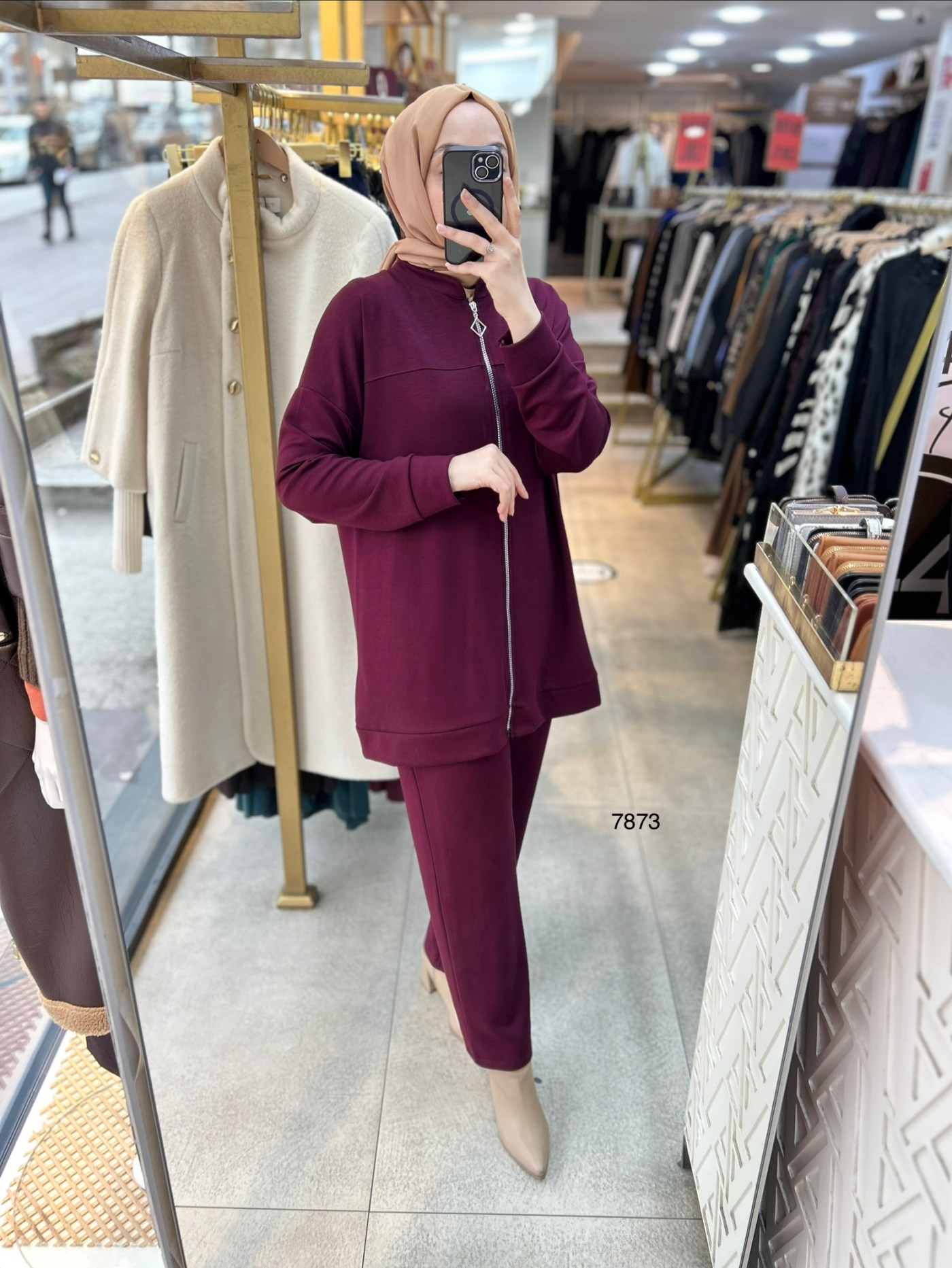 7873 Fermuarlı Spor Takım