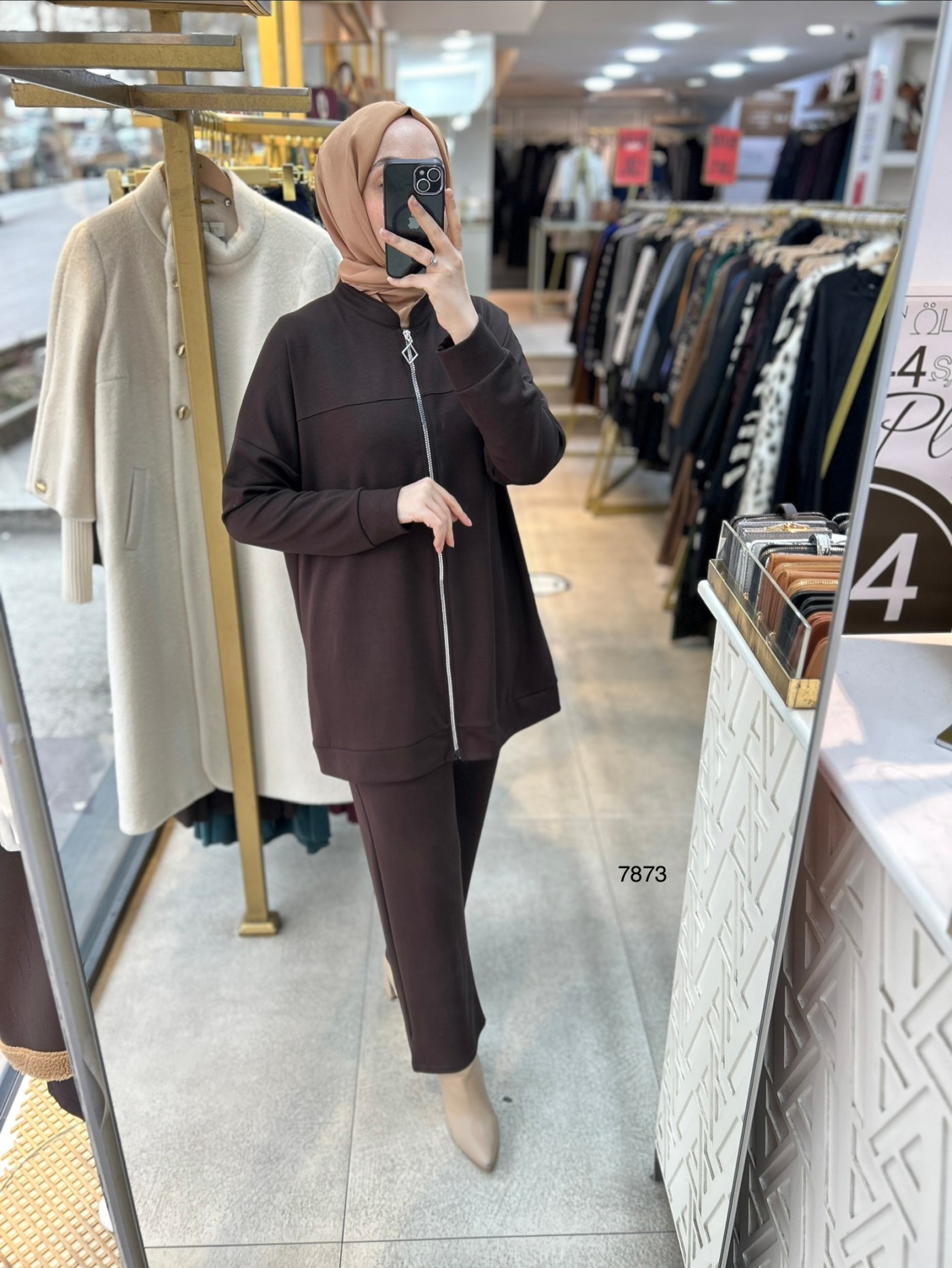 7873 Fermuarlı Spor Takım