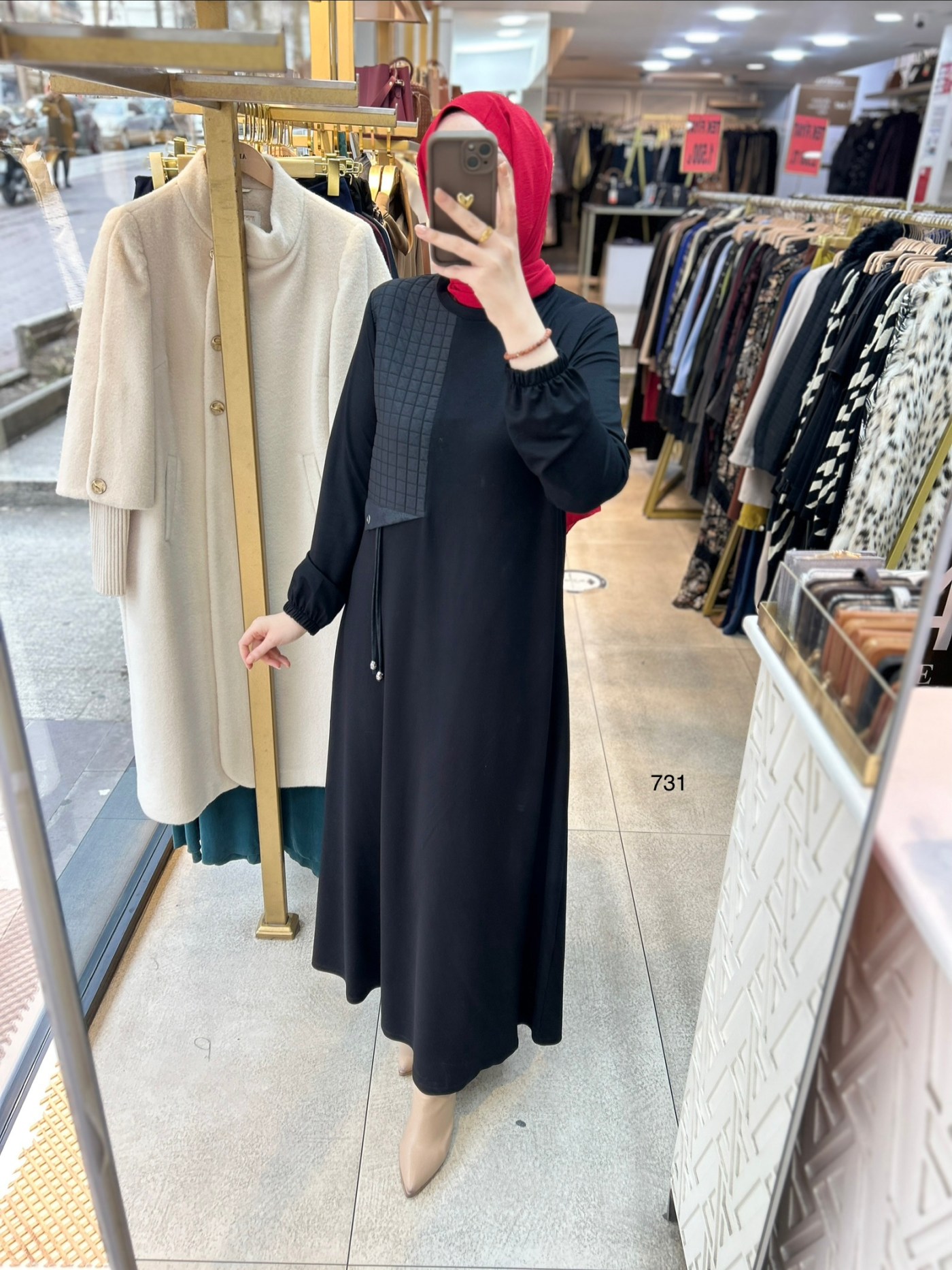 731 Kapitone Detay Elbise